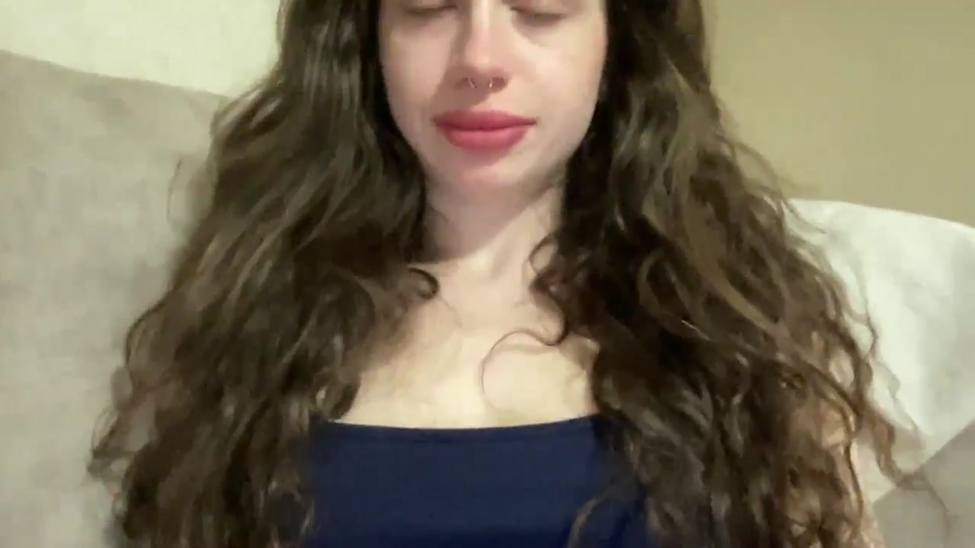 Gallery image thumbnail from CurlyDream's myfreecams stream on, 03/17/2026, 20:20 image 18 of 20