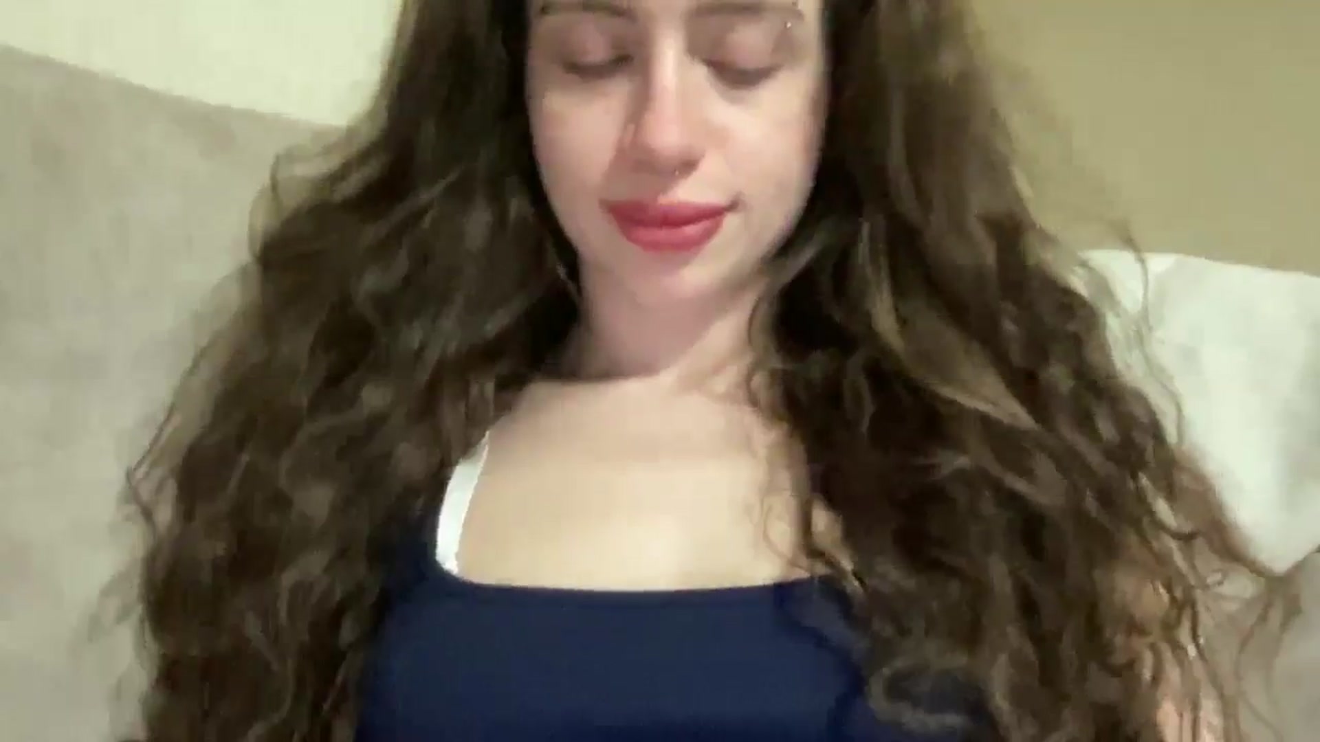 Gallery image thumbnail from CurlyDream's myfreecams stream on, 03/17/2026, 20:20 image 7 of 20