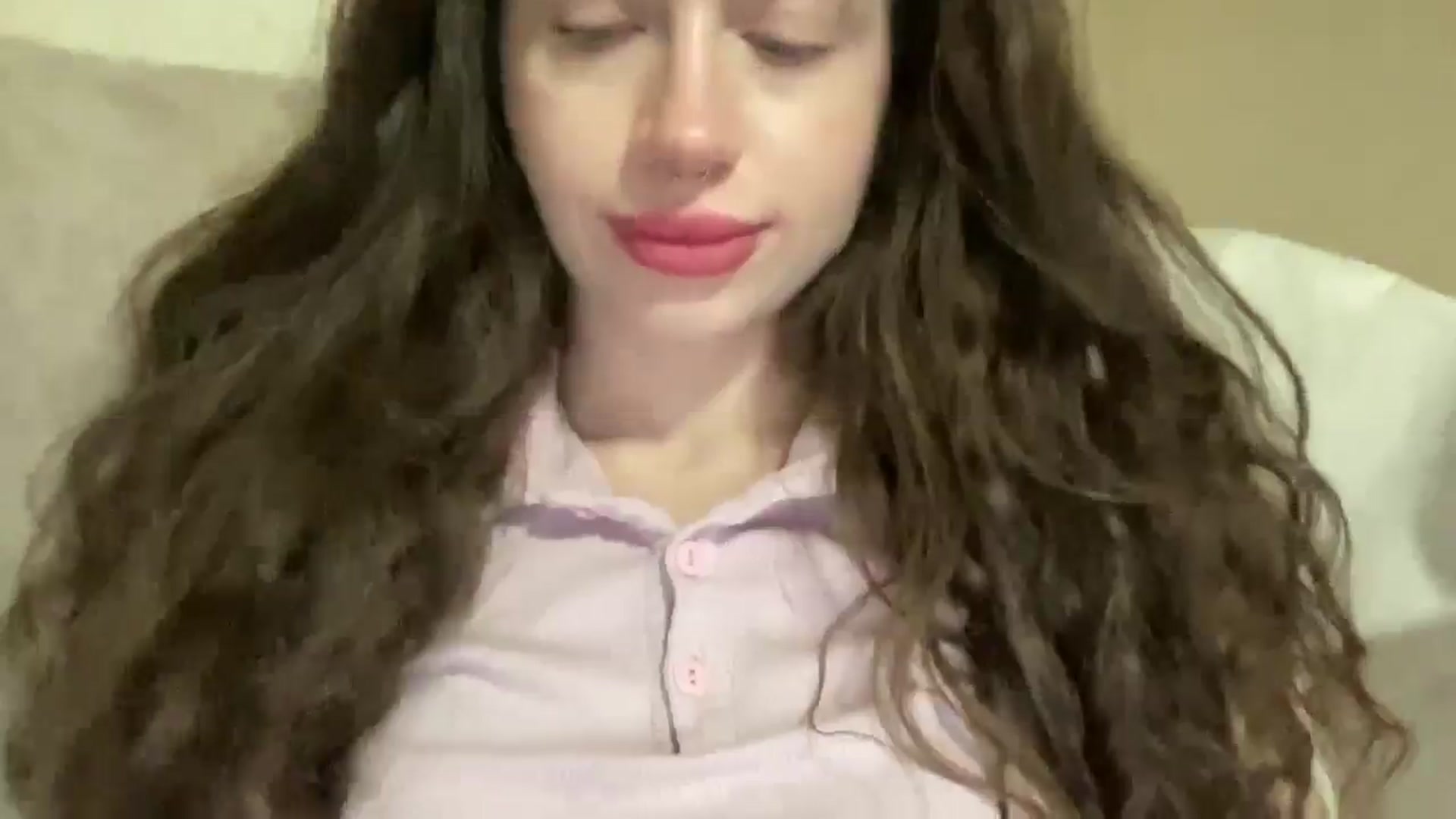 Gallery image thumbnail from CurlyDream's myfreecams stream on, 03/18/2026, 17:32 image 19 of 20