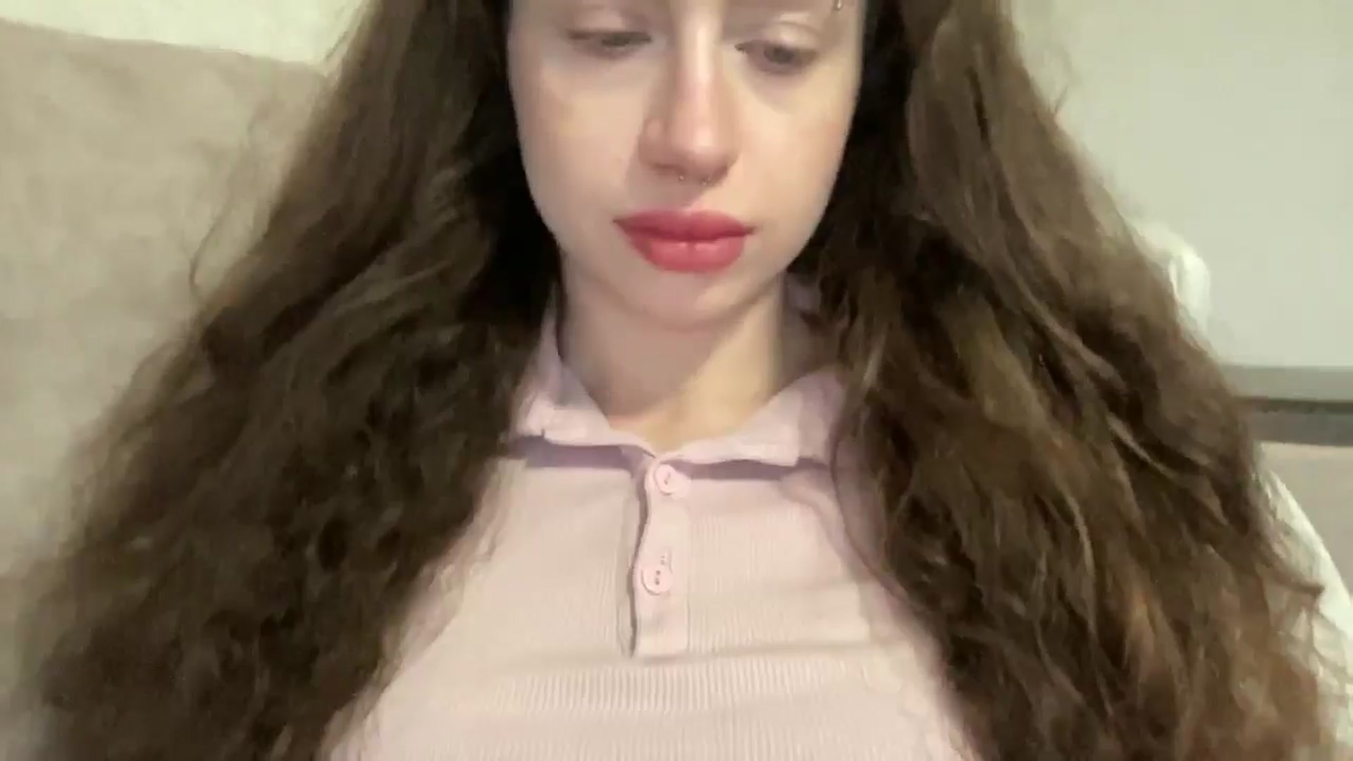 Gallery image thumbnail from CurlyDream's myfreecams stream on, 03/19/2026, 16:00 image 16 of 20