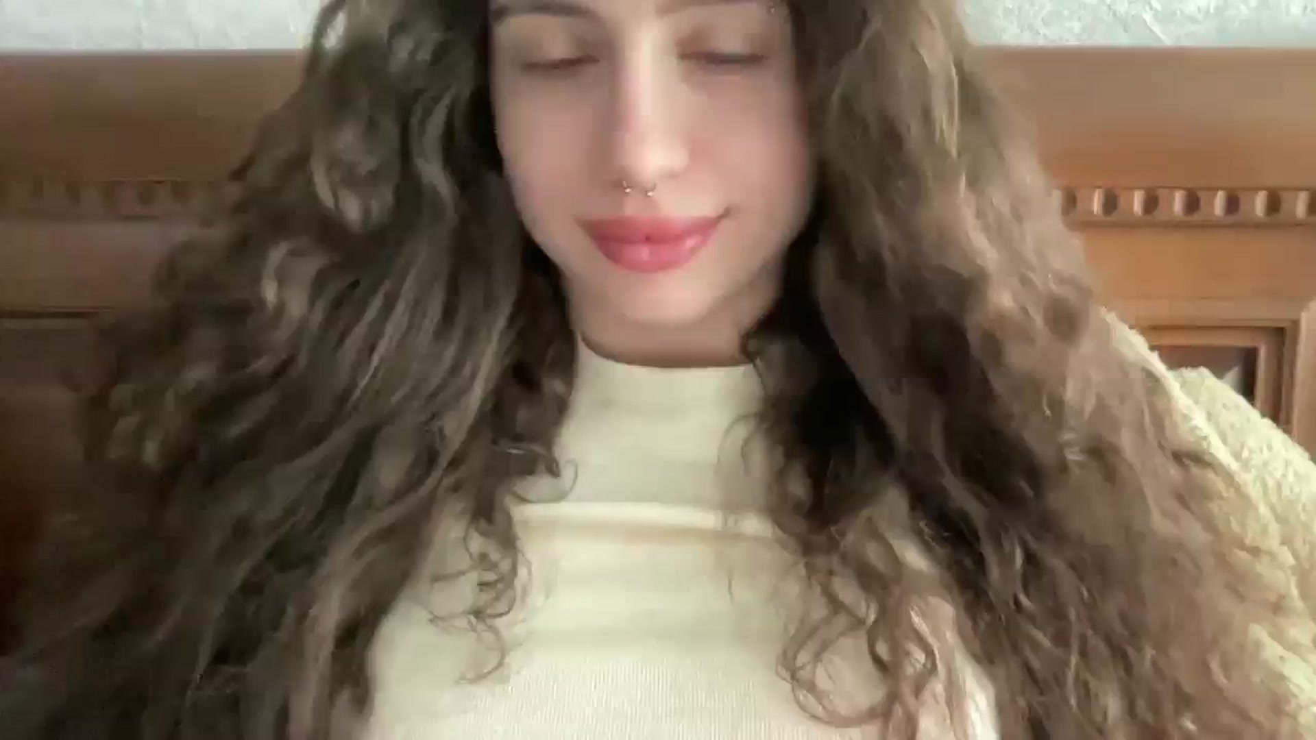 Gallery image thumbnail from CurlyDream's myfreecams stream on, 03/20/2026, 14:02 image 1 of 20