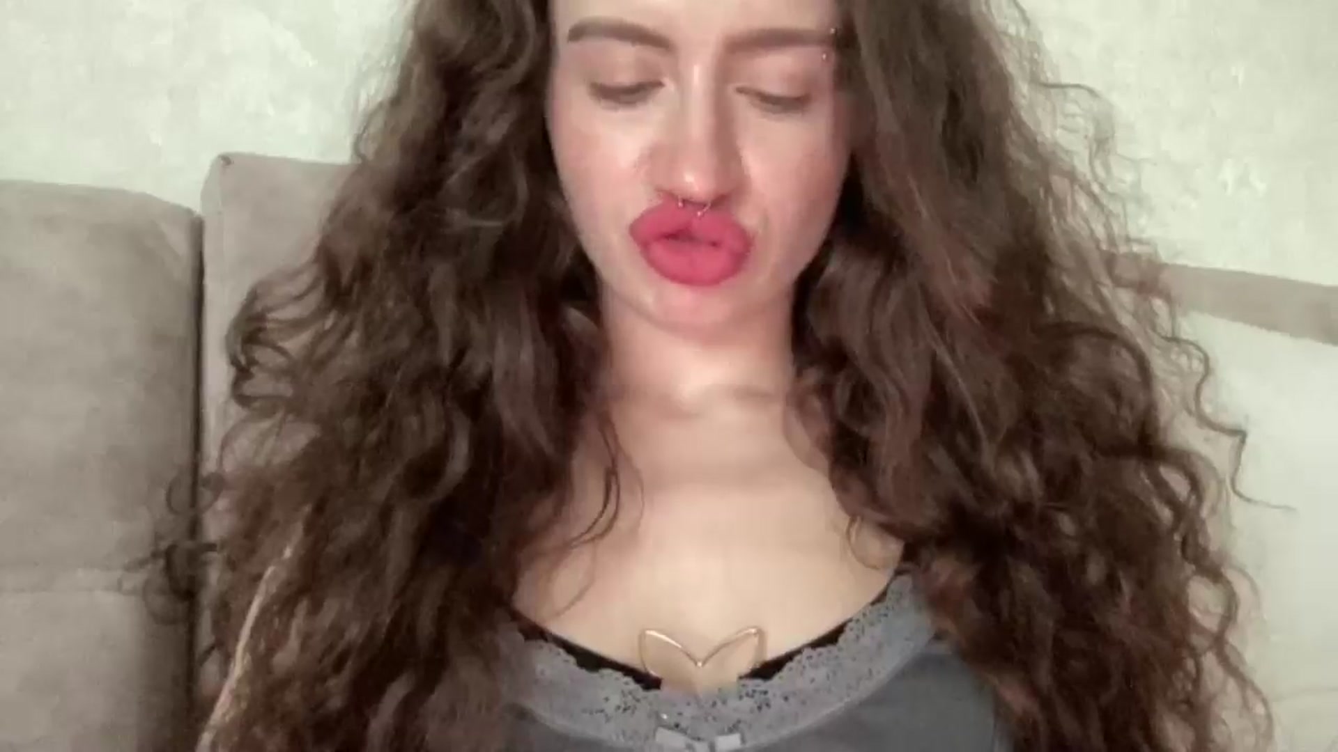 Gallery image thumbnail from CurlyDream's myfreecams stream on, 03/21/2026, 14:07 image 10 of 20