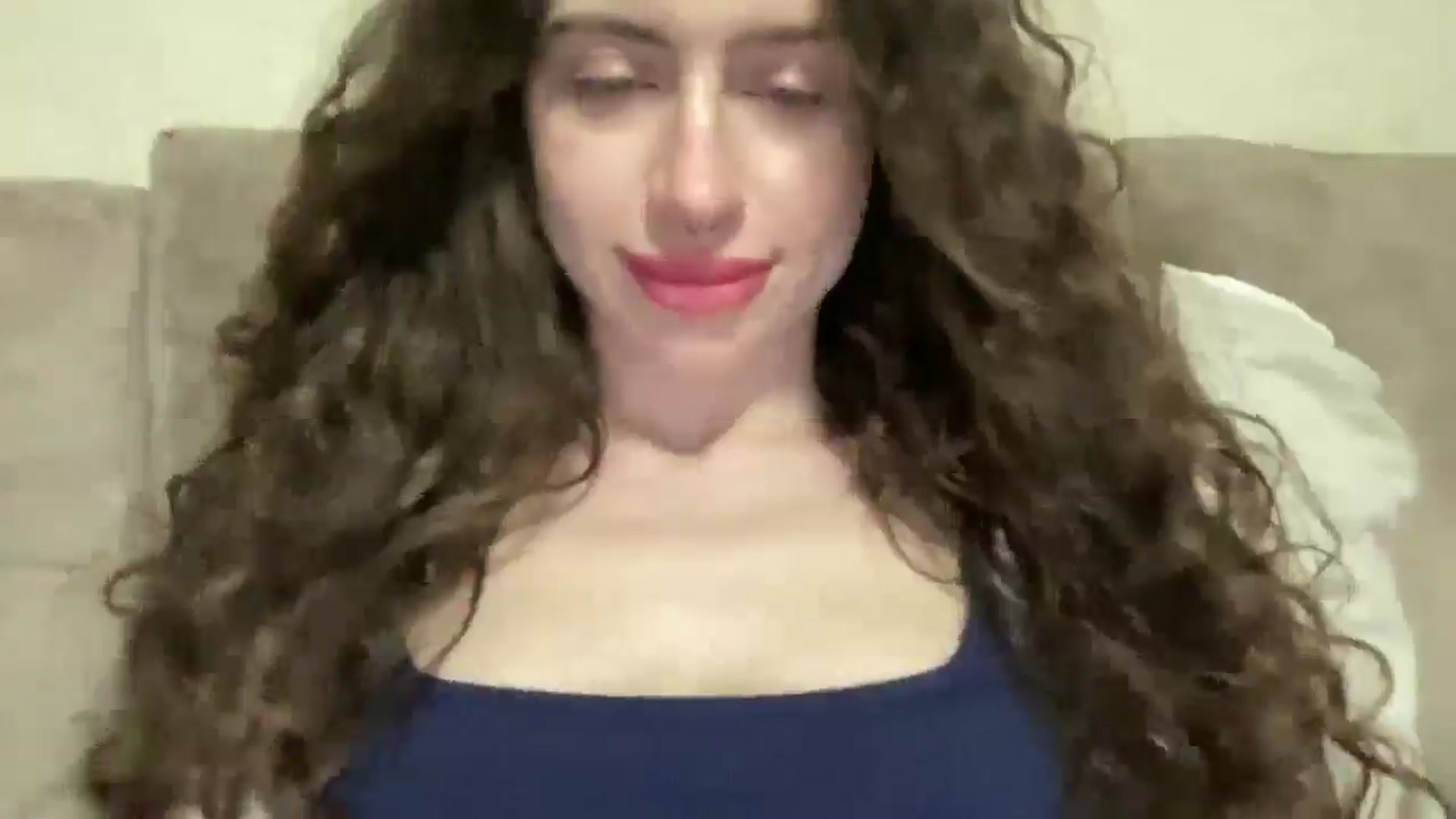 Gallery image thumbnail from CurlyDream's myfreecams stream on, 03/22/2026, 17:57 image 11 of 20