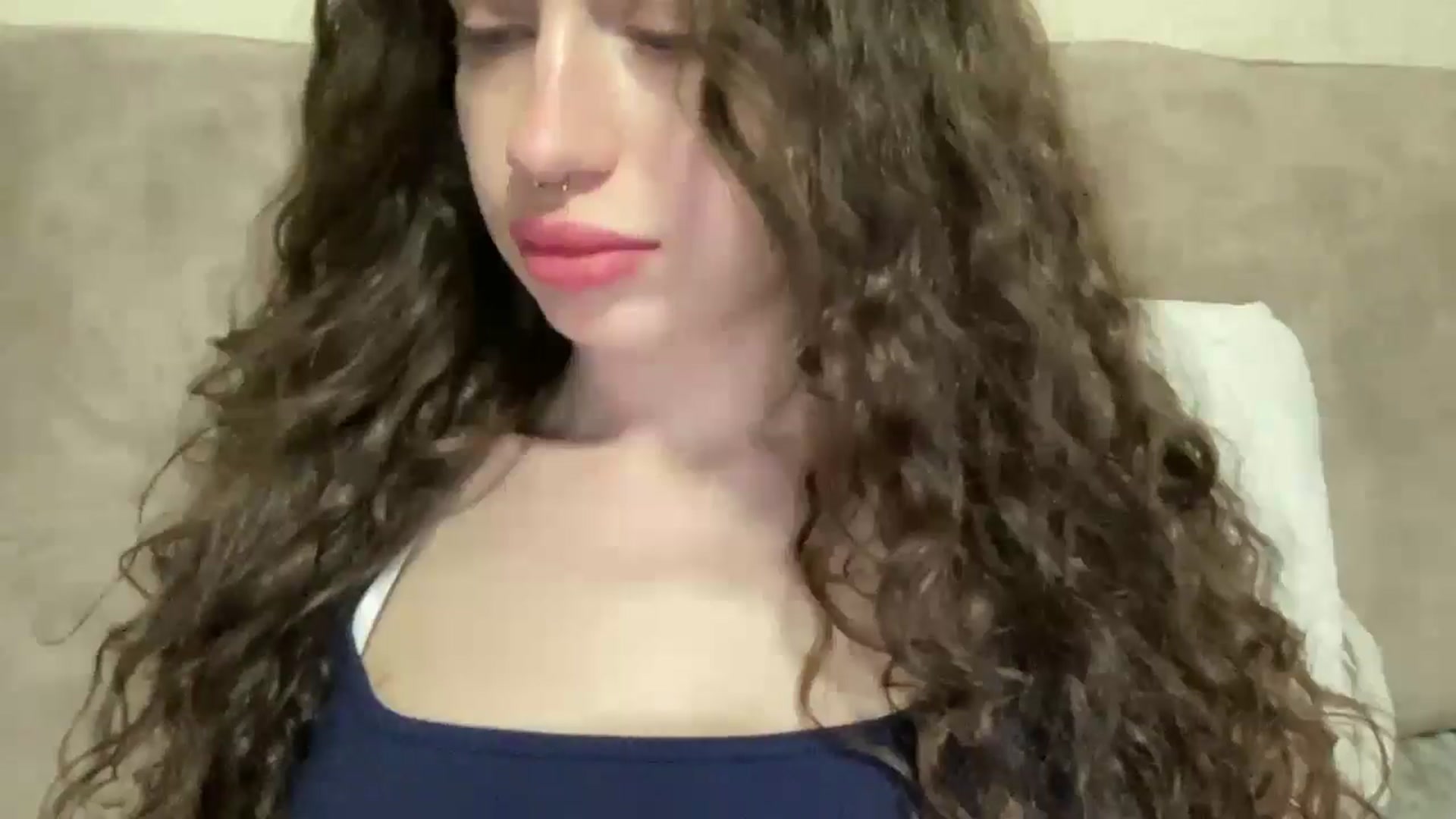 Gallery image thumbnail from CurlyDream's myfreecams stream on, 03/22/2026, 18:41 image 17 of 20