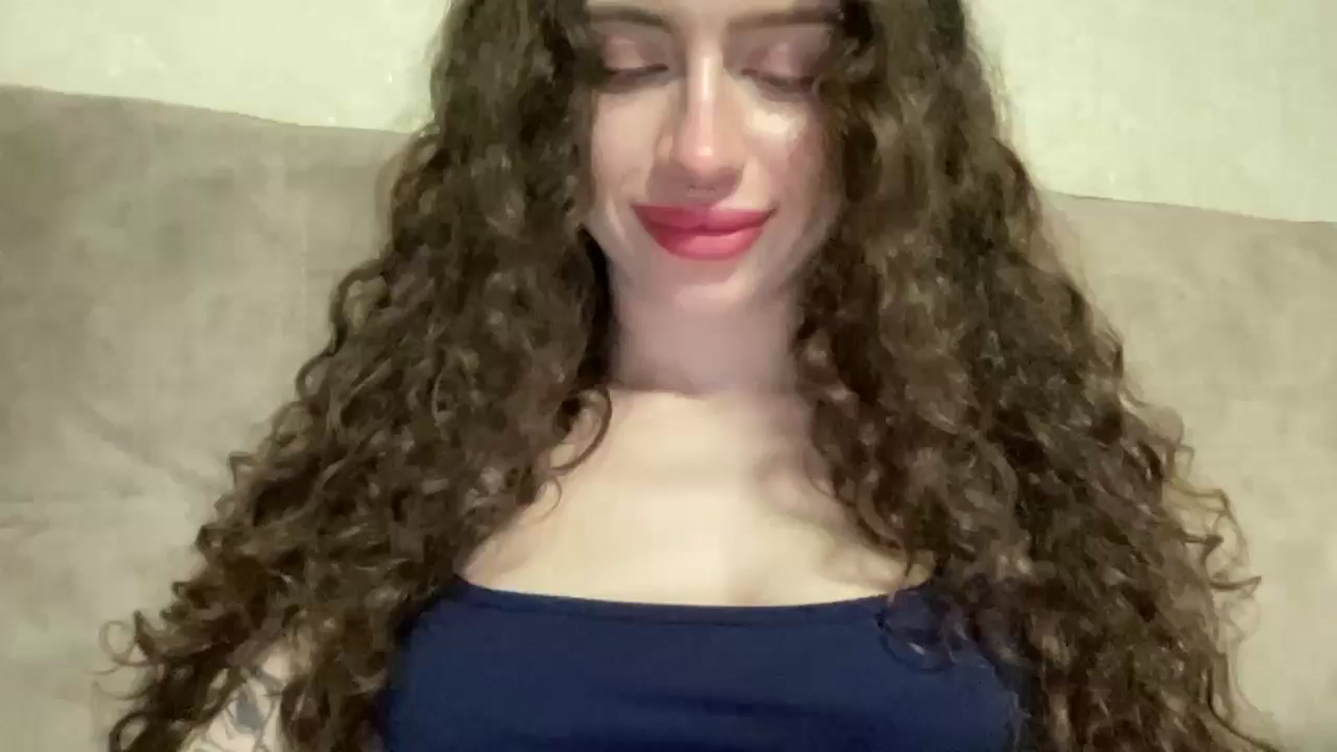 Gallery image thumbnail from CurlyDream's myfreecams stream on, 03/22/2026, 19:27 image 19 of 20