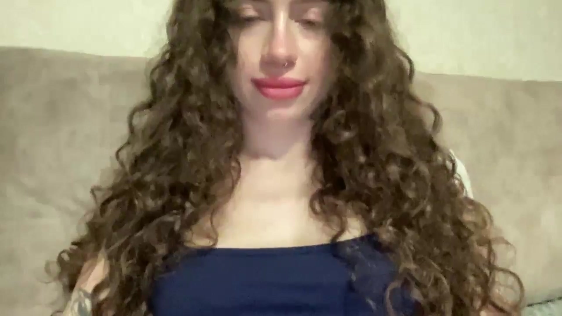 Gallery image thumbnail from CurlyDream's myfreecams stream on, 03/22/2026, 19:27 image 15 of 20