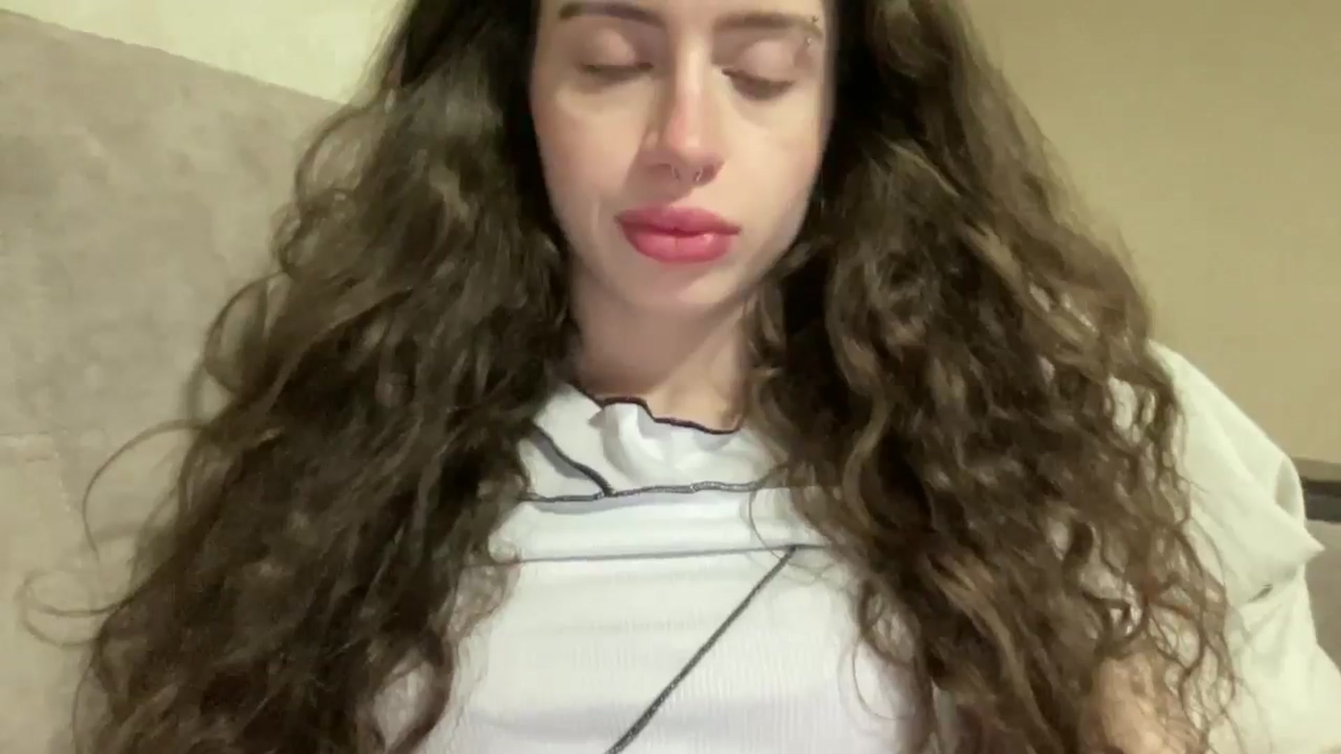 Gallery image thumbnail from CurlyDream's myfreecams stream on, 03/25/2026, 20:00 image 5 of 20