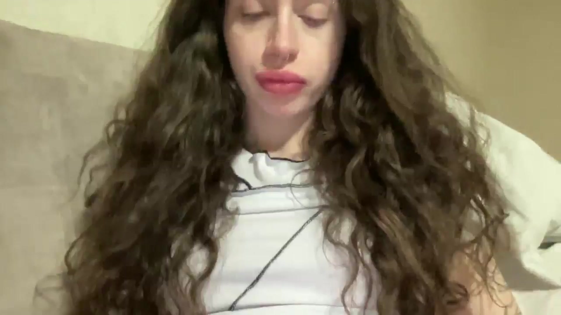Gallery image thumbnail from CurlyDream's myfreecams stream on, 03/25/2026, 20:00 image 13 of 20