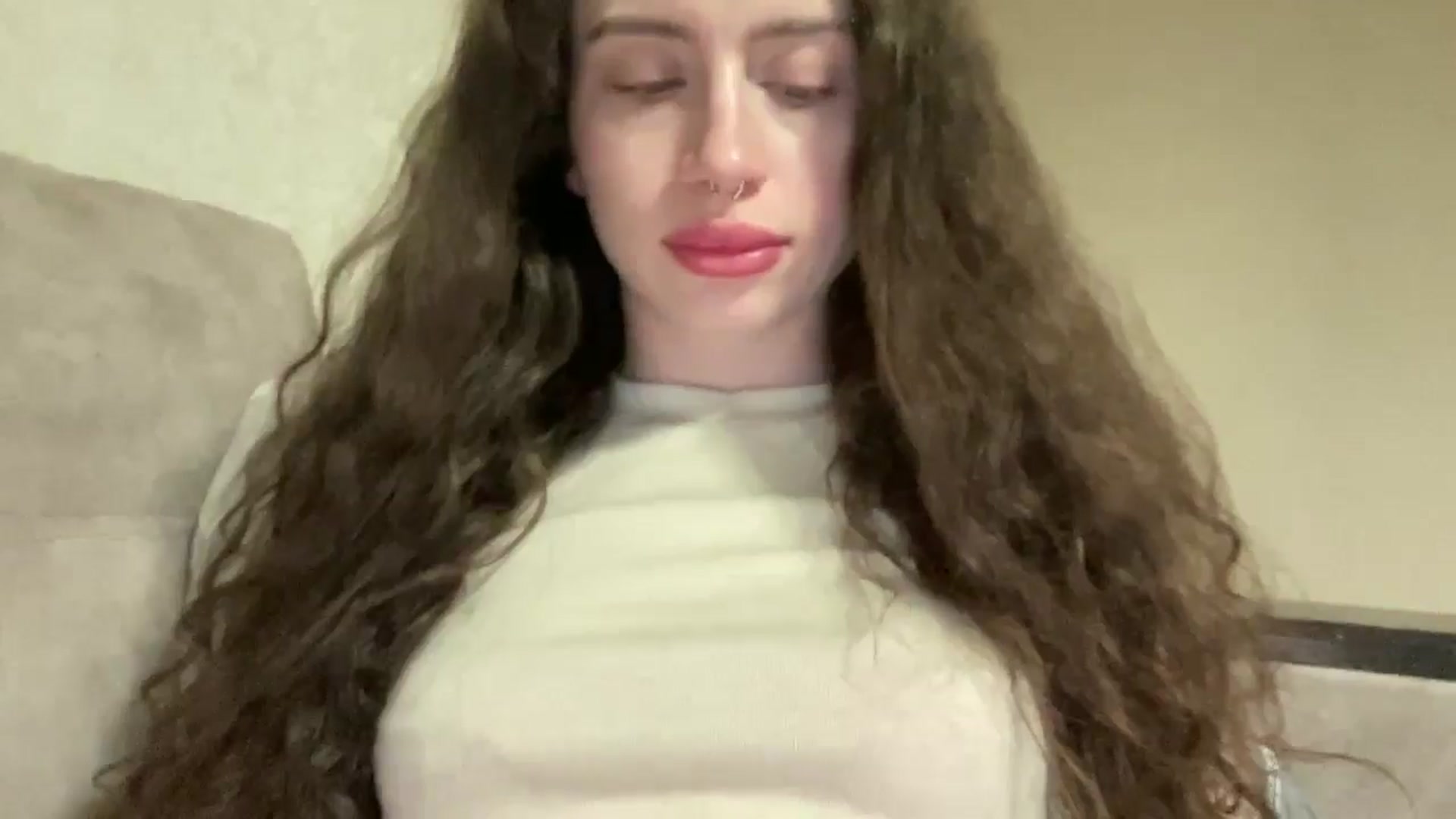 Gallery image thumbnail from CurlyDream's myfreecams stream on, 03/26/2026, 17:09 image 15 of 20