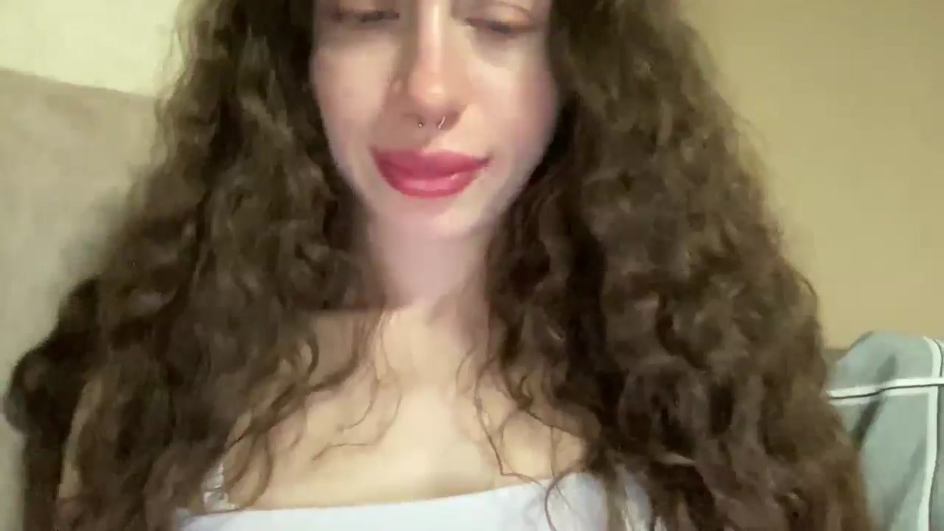 Gallery image thumbnail from CurlyDream's myfreecams stream on, 03/27/2026, 18:40 image 12 of 20