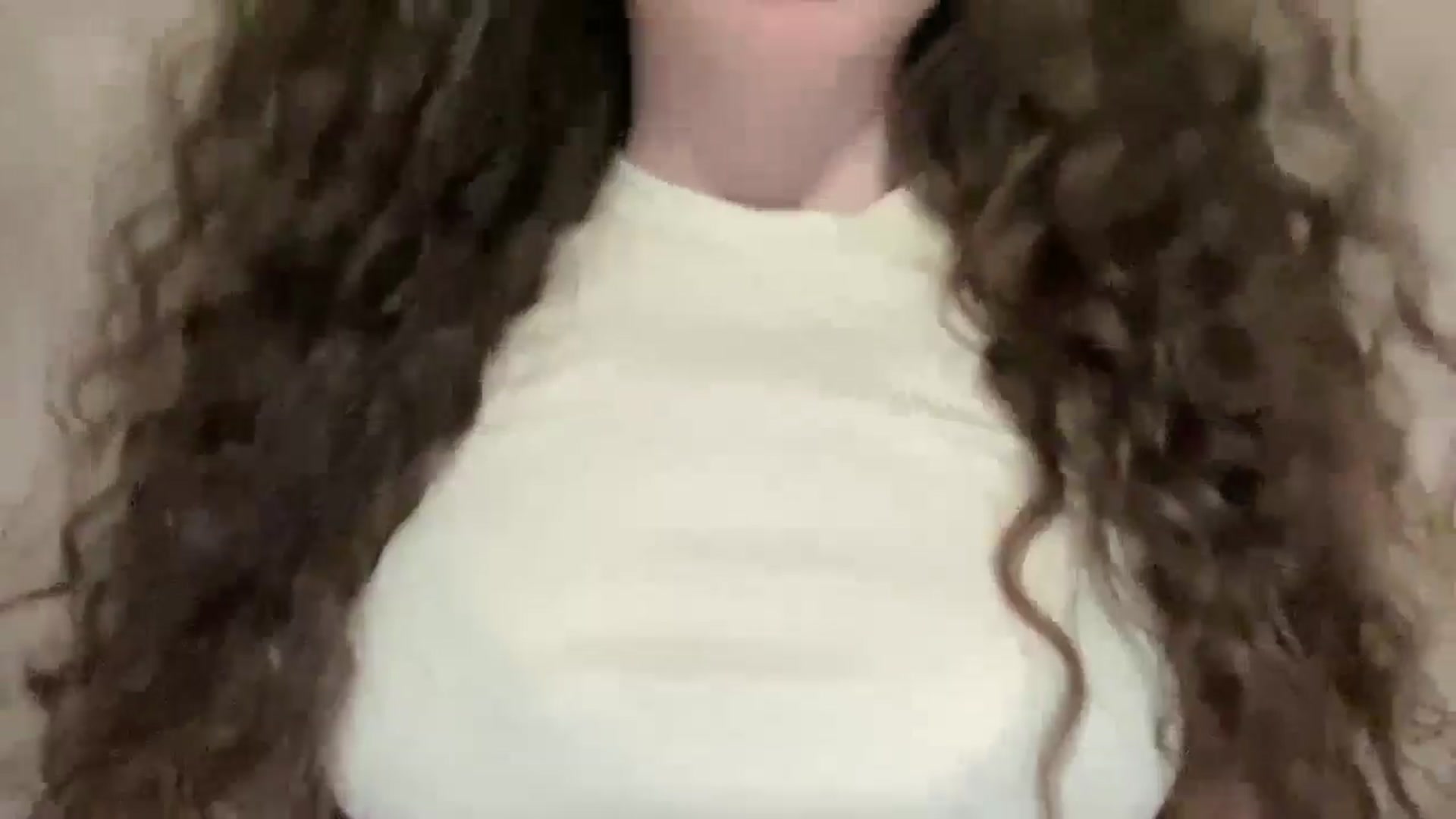 Gallery image thumbnail from CurlyDream's myfreecams stream on, 03/28/2026, 17:47 image 20 of 20