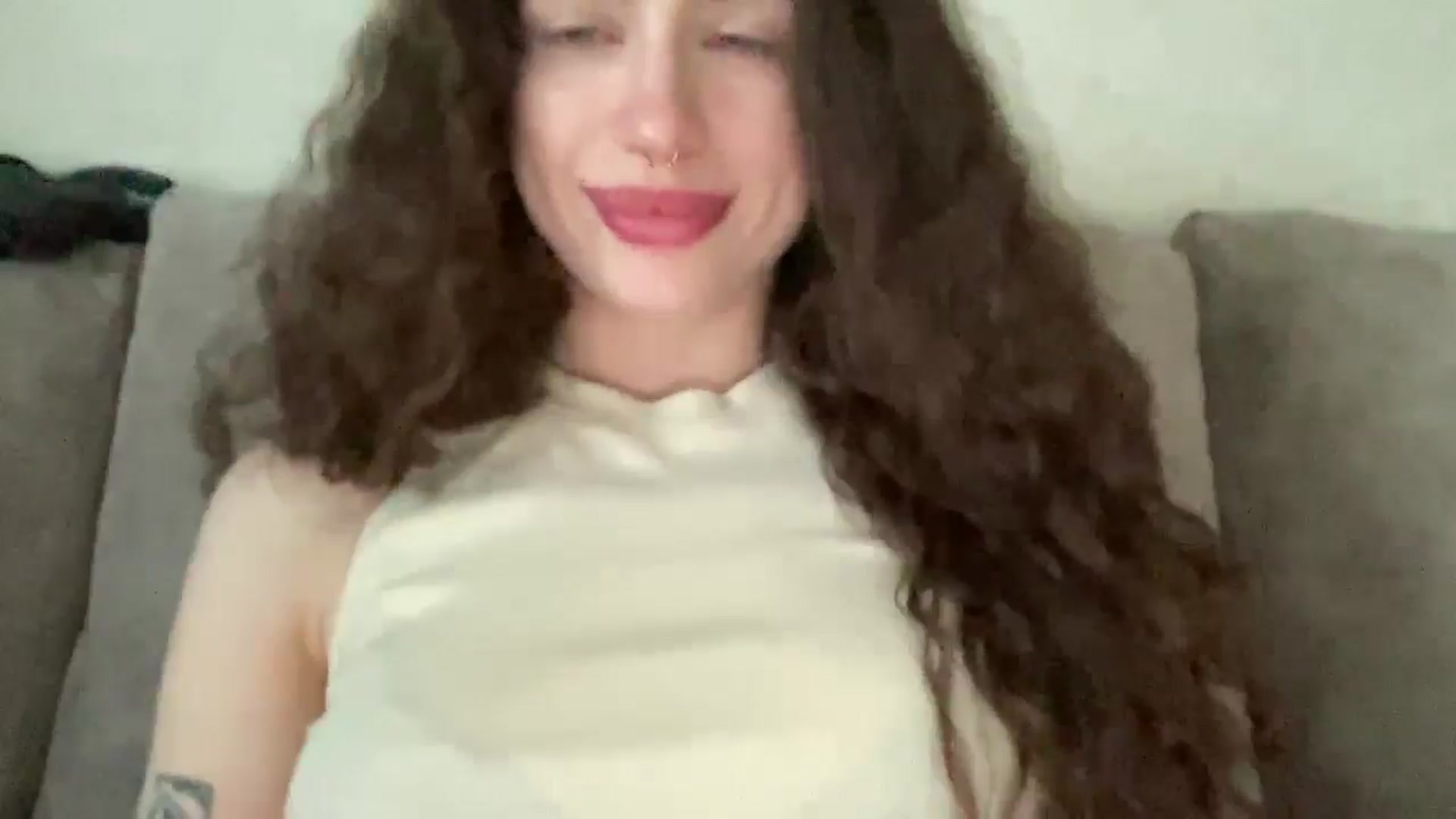 Gallery image thumbnail from CurlyDream's myfreecams stream on, 03/28/2026, 17:47 image 6 of 20