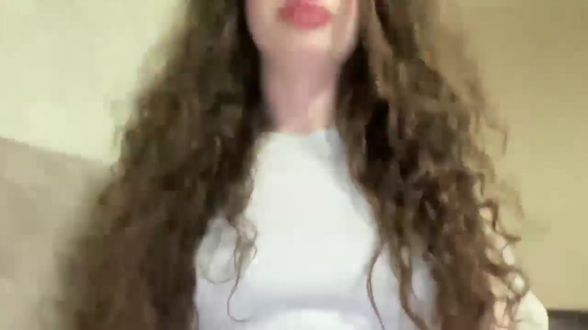 Gallery image thumbnail from CurlyDream's myfreecams stream on, 04/23/2026, 19:09 image 8 of 20