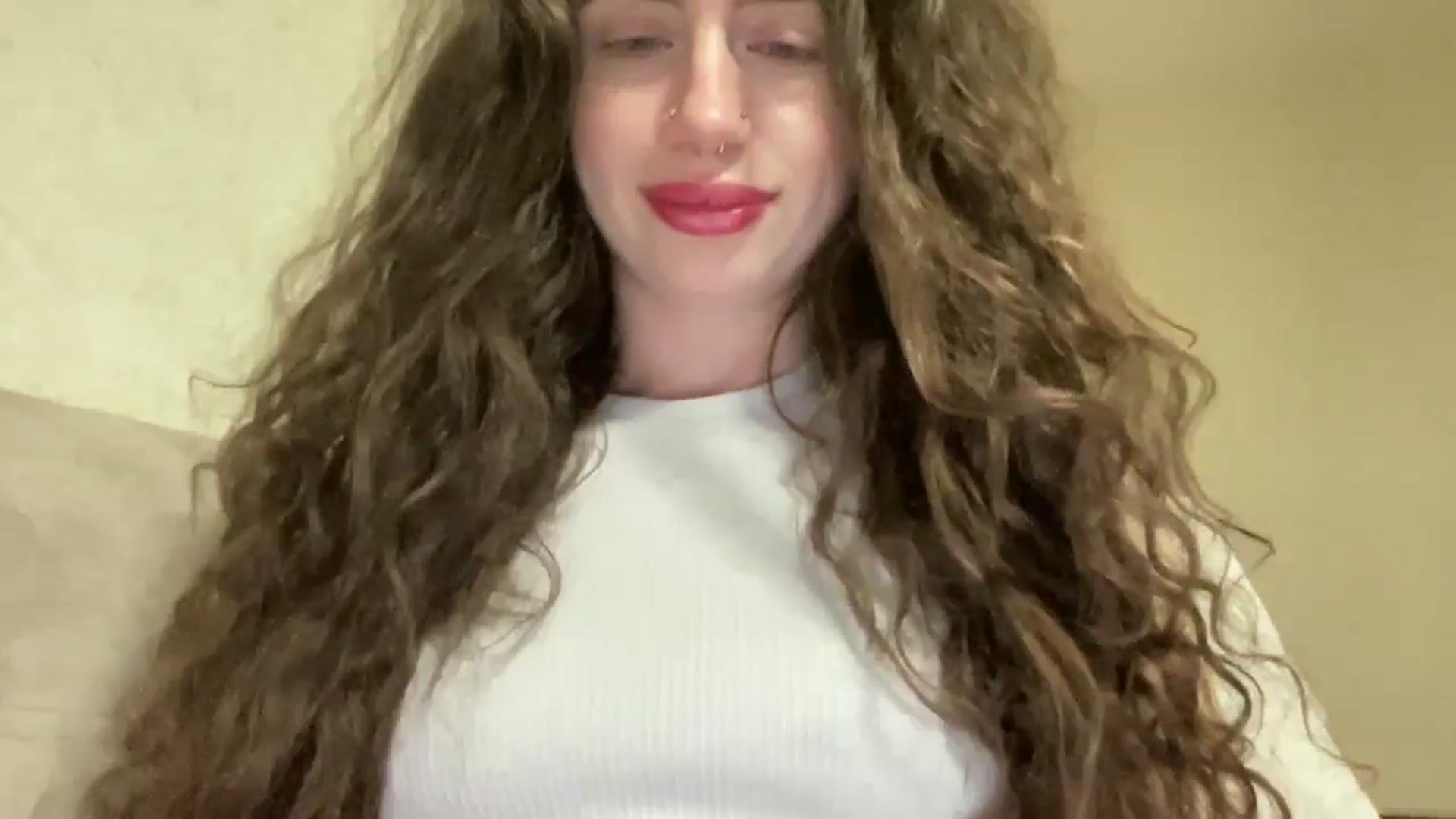 Gallery image thumbnail from CurlyDream's myfreecams stream on, 04/23/2026, 19:09 image 3 of 20