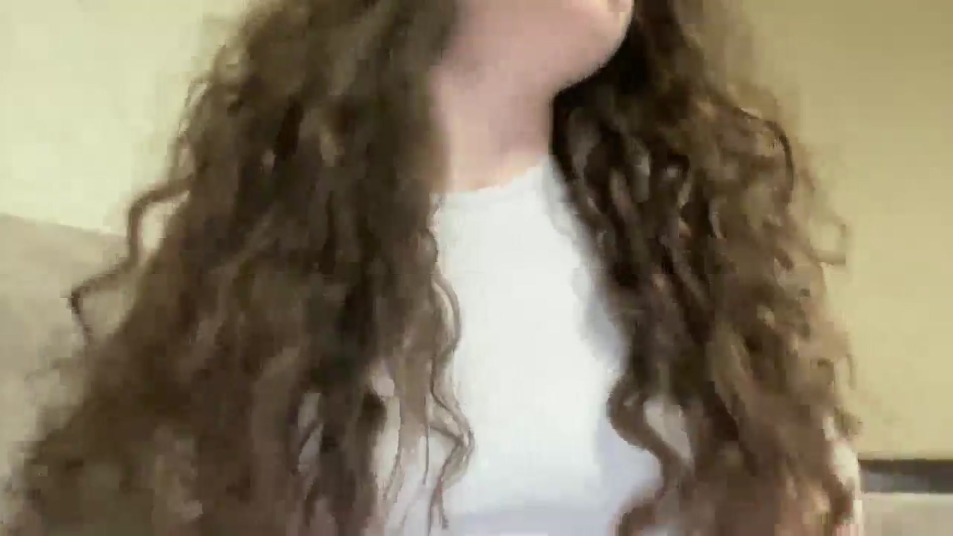 Gallery image thumbnail from CurlyDream's myfreecams stream on, 04/23/2026, 19:09 image 6 of 20