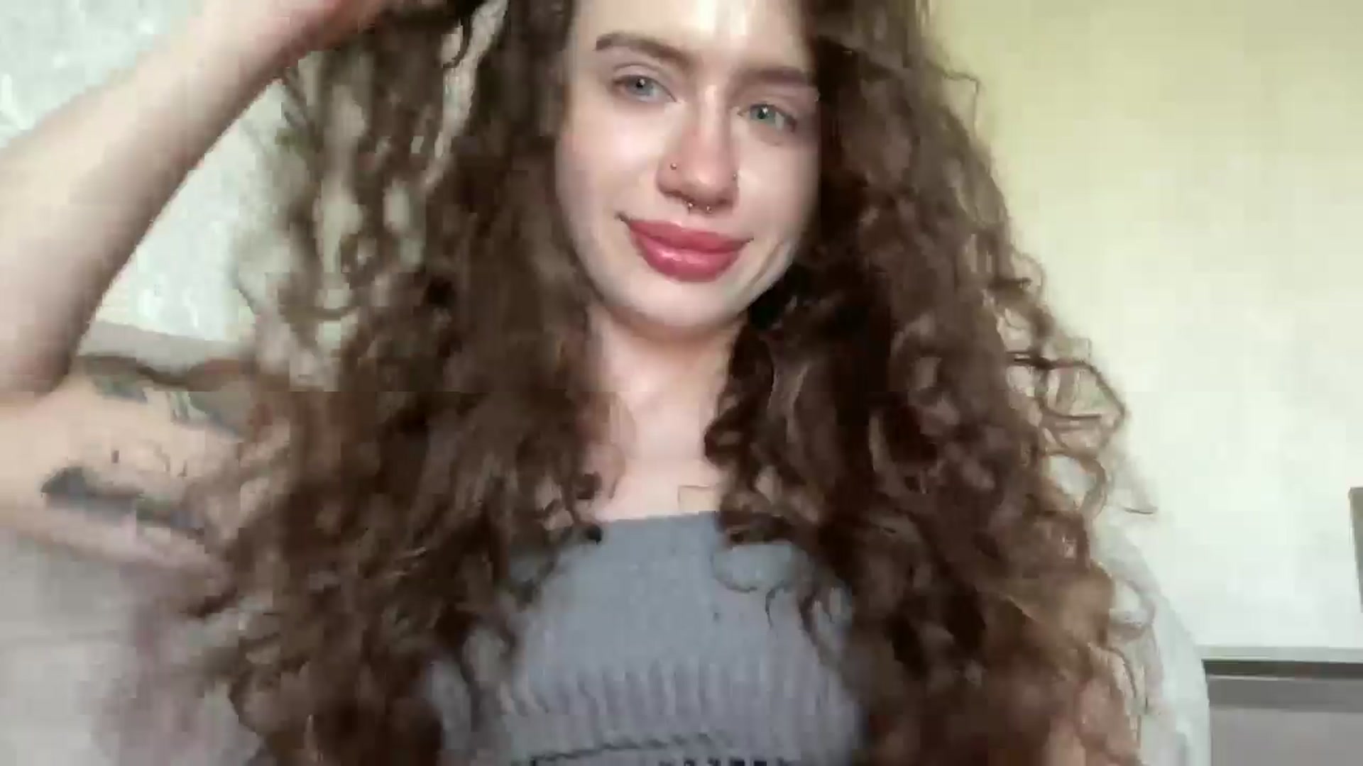 Gallery image thumbnail from CurlyDream's myfreecams stream on, 04/28/2026, 09:16 image 15 of 20