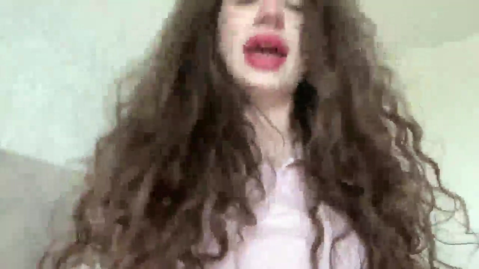 Gallery image thumbnail from CurlyDream's myfreecams stream on, 04/30/2026, 09:06 image 14 of 20