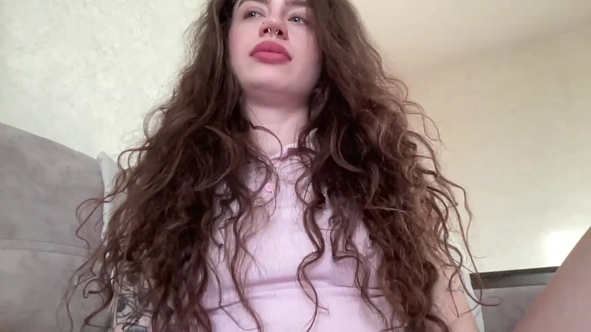 Gallery image thumbnail from CurlyDream's myfreecams stream on, 05/05/2026, 16:51 image 17 of 20