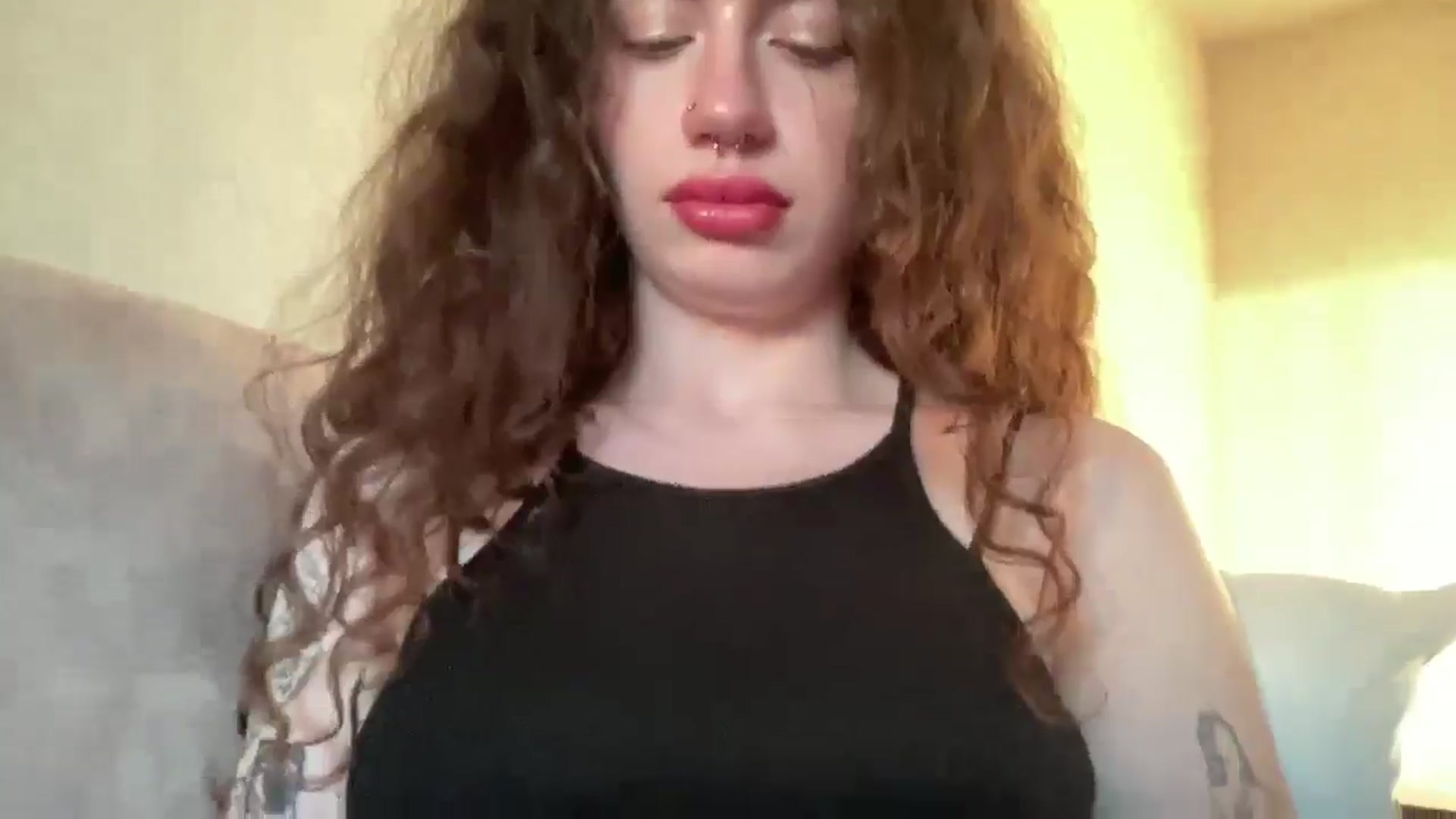 Gallery image thumbnail from CurlyDream's myfreecams stream on, 05/10/2026, 17:53 image 7 of 20