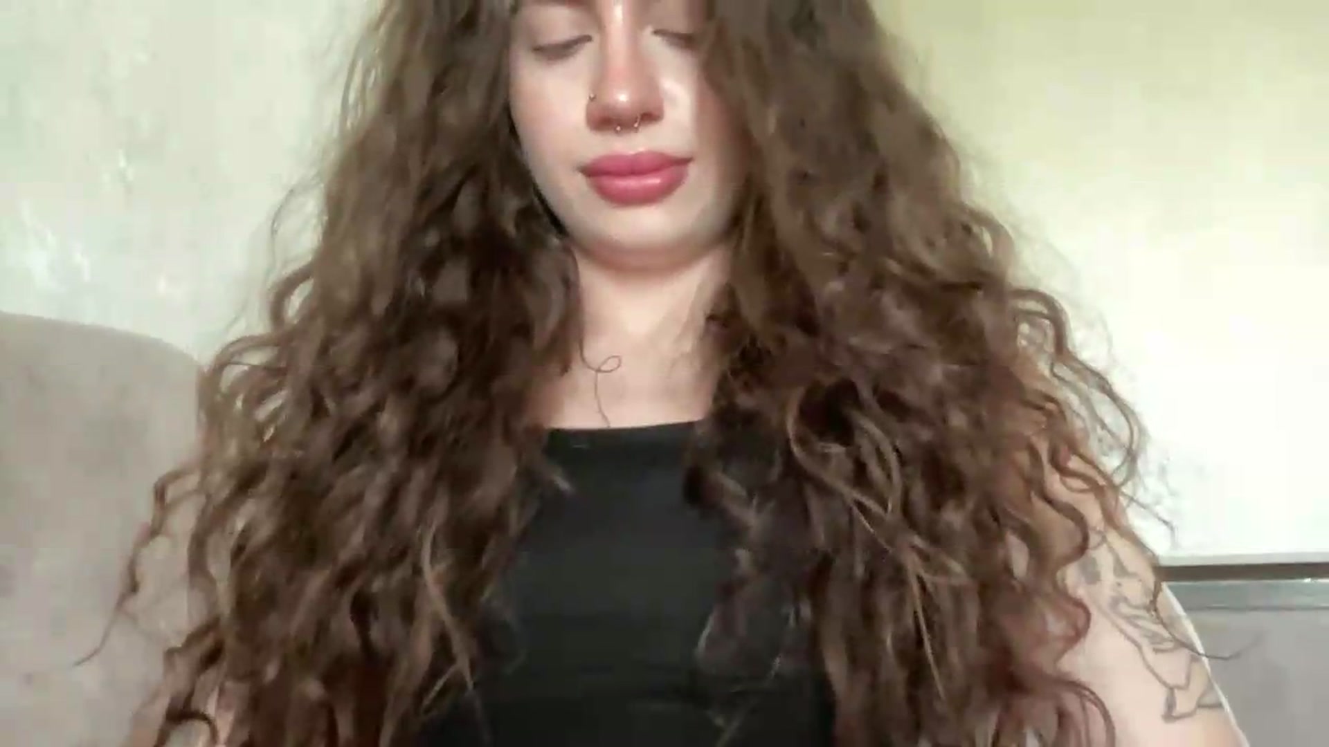 Gallery image thumbnail from CurlyDream's myfreecams stream on, 05/18/2026, 08:30 image 8 of 20