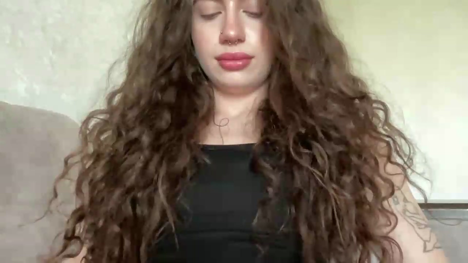 Gallery image thumbnail from CurlyDream's myfreecams stream on, 05/18/2026, 08:30 image 6 of 20