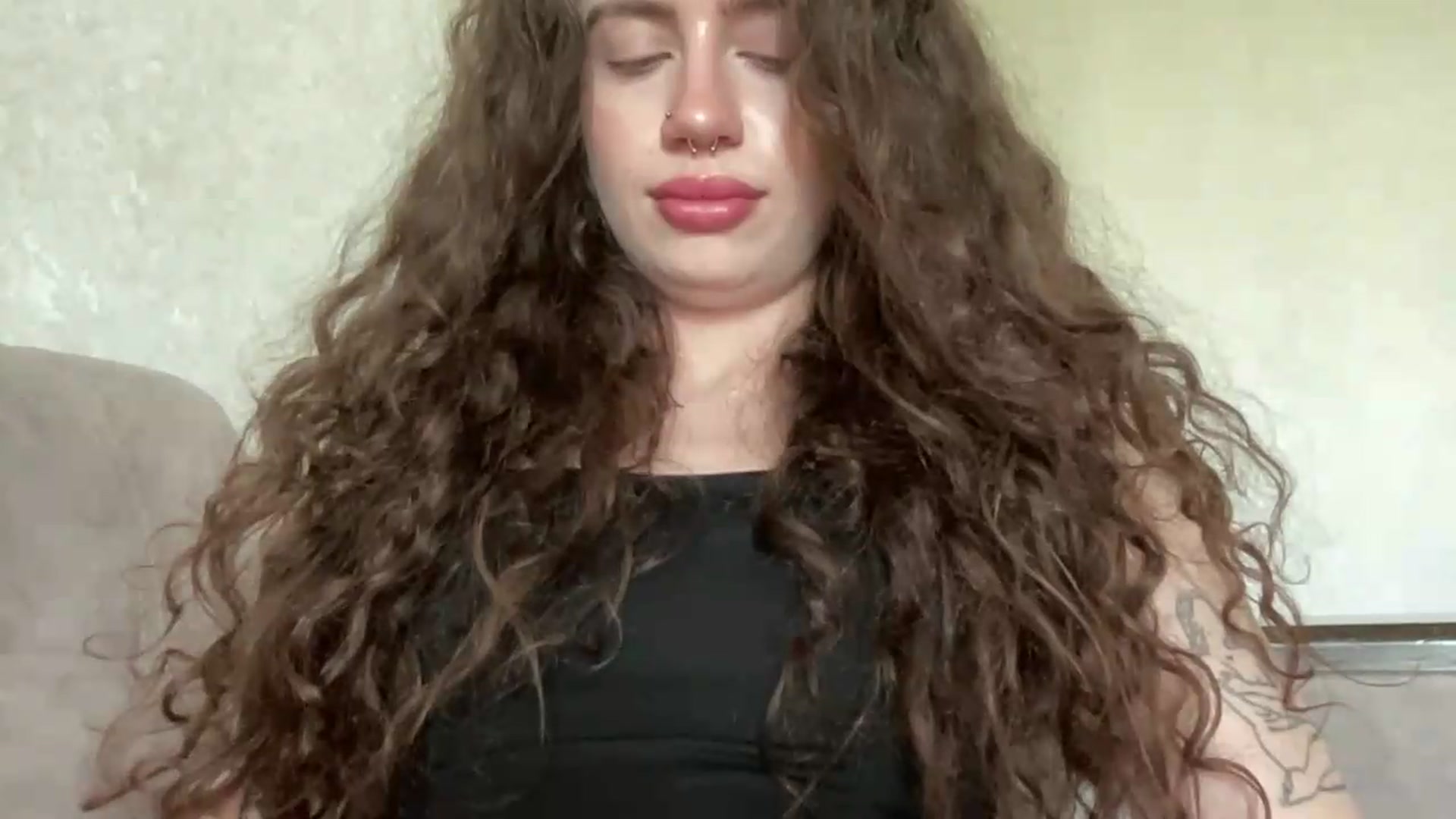 Gallery image thumbnail from CurlyDream's myfreecams stream on, 05/18/2026, 08:30 image 12 of 20