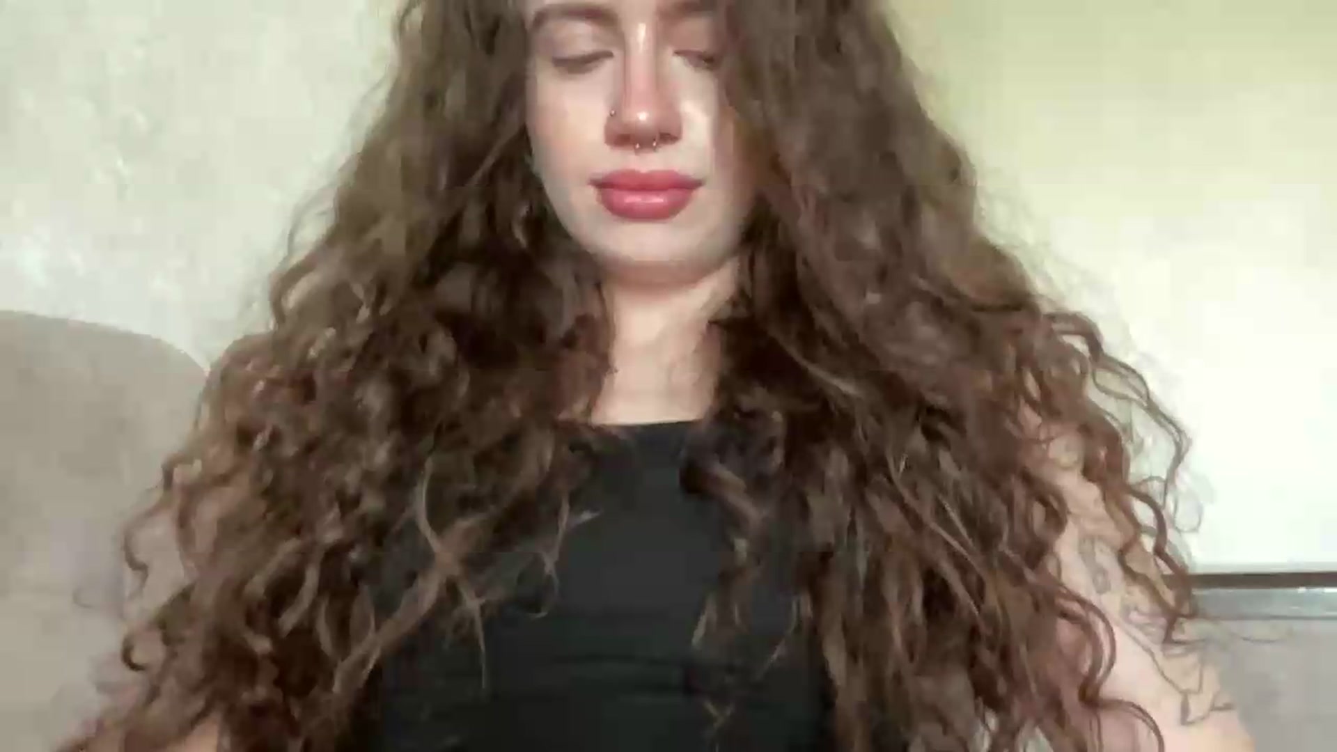 Gallery image thumbnail from CurlyDream's myfreecams stream on, 05/18/2026, 08:30 image 11 of 20