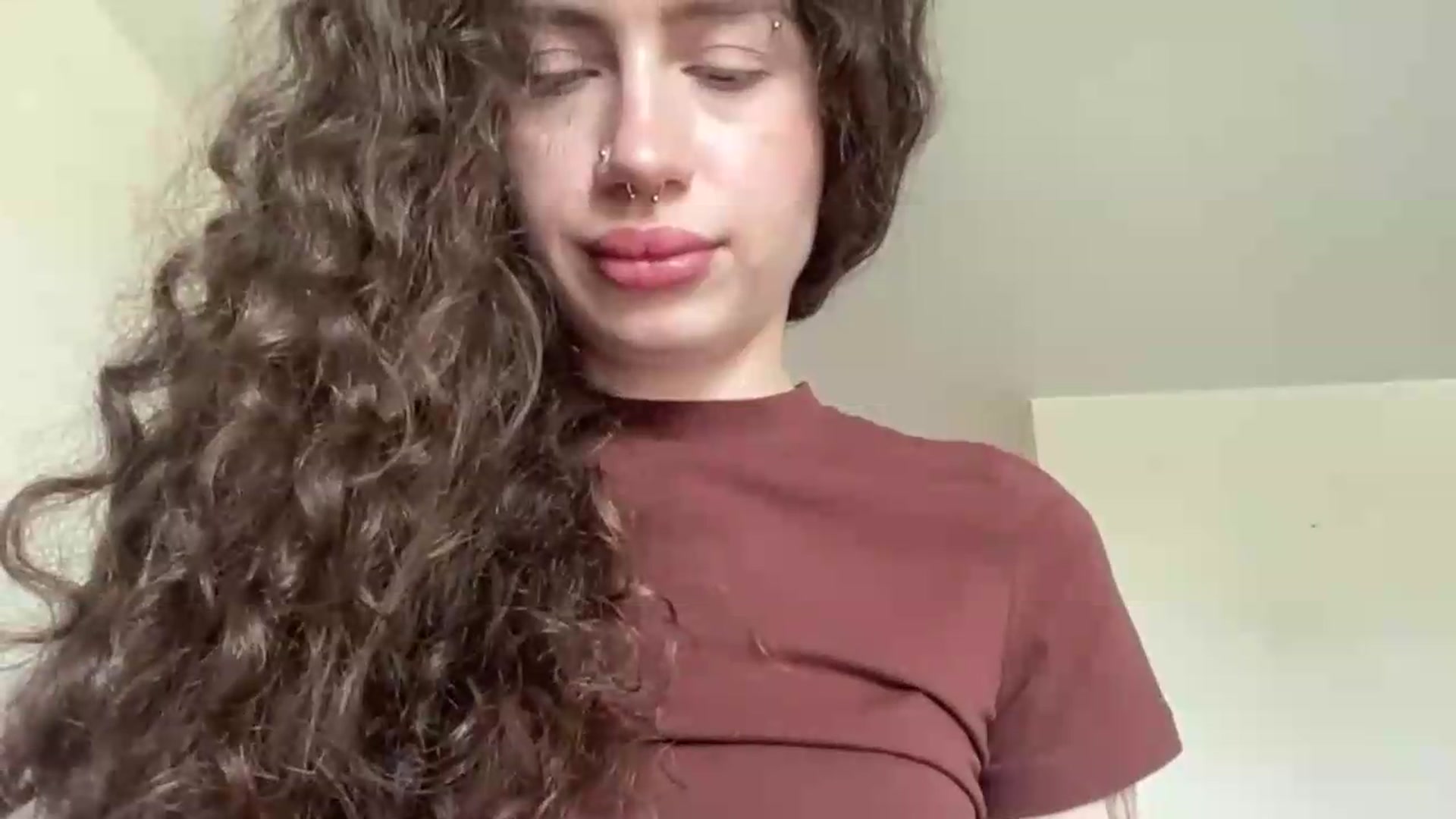 Gallery image thumbnail from CurlyDream's myfreecams stream on, 05/27/2026, 11:56 image 15 of 20