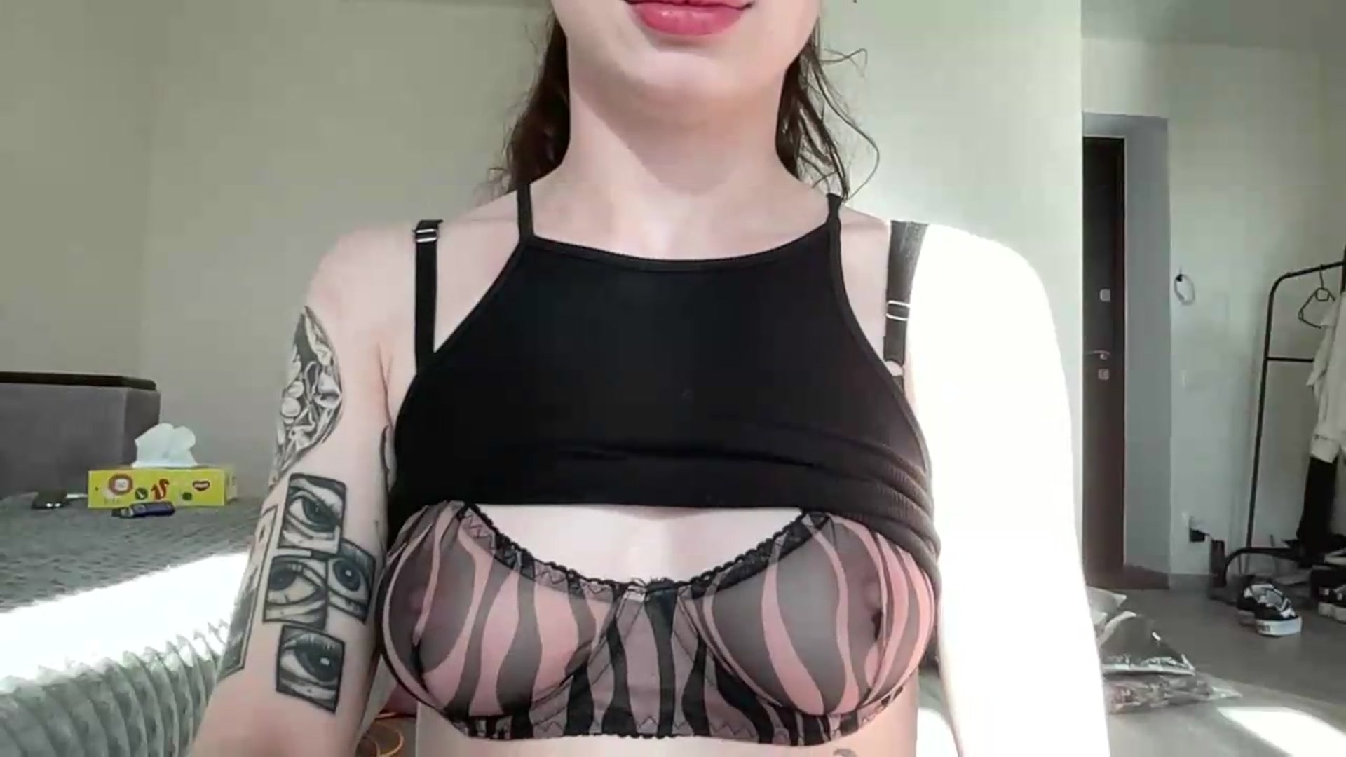 Gallery image thumbnail from CurlyDream's myfreecams stream on, 05/30/2026, 15:44 image 6 of 20