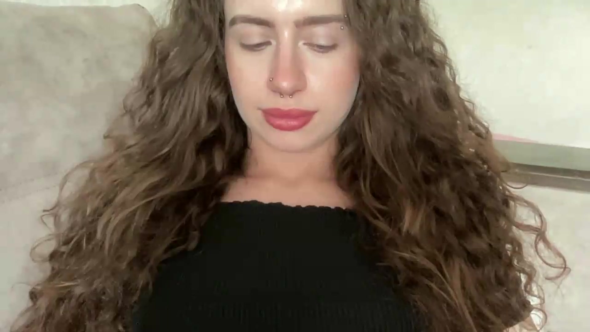 Gallery image thumbnail from CurlyDream's myfreecams stream on, 06/08/2026, 12:45 image 10 of 20