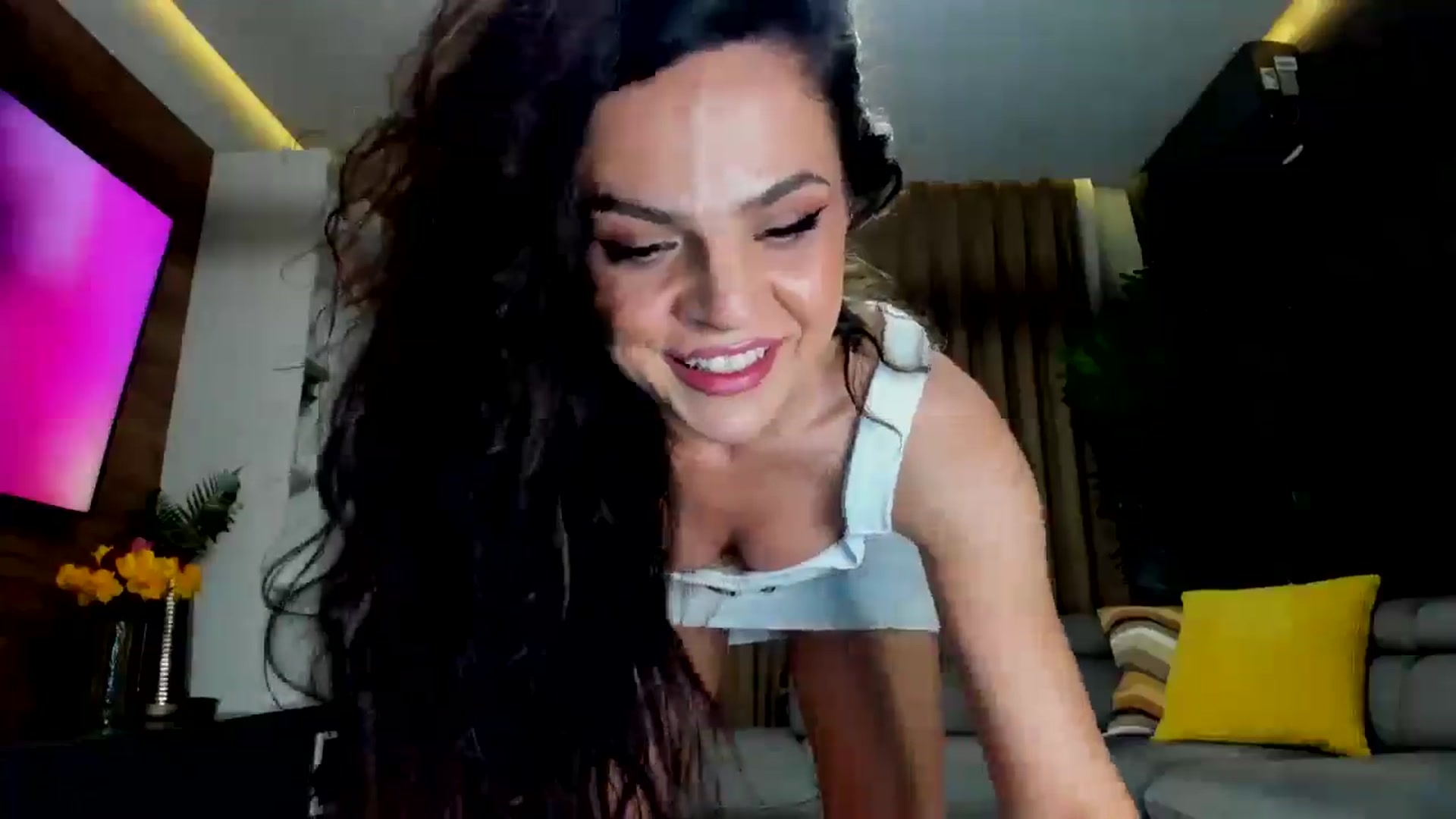 Gallery image thumbnail from CurlyTrouble's myfreecams stream on, 04/25/2026, 22:46 image 3 of 20