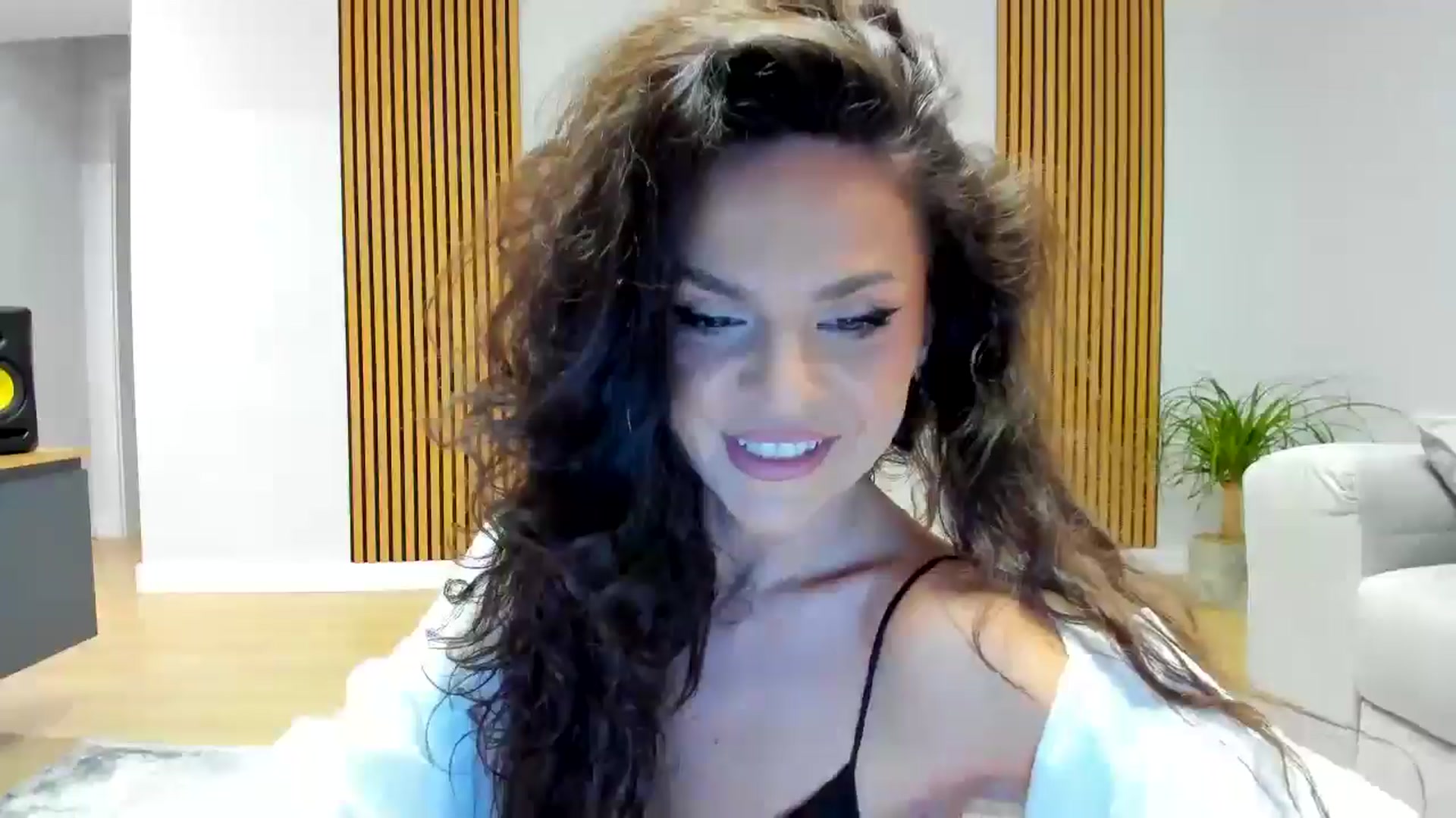 Gallery image thumbnail from CurlyTrouble's myfreecams stream on, 05/10/2026, 20:32 image 8 of 20