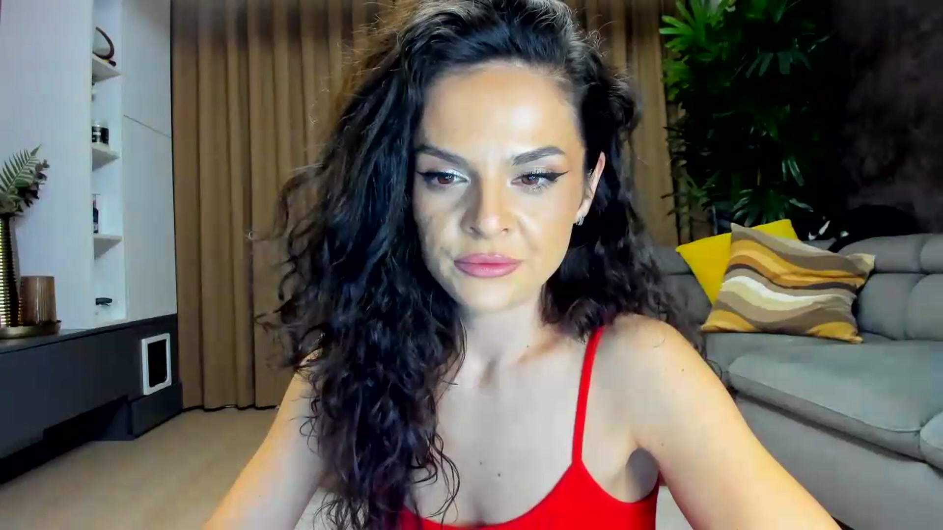 Gallery image thumbnail from CurlyTrouble's myfreecams stream on, 06/13/2026, 20:25 image 10 of 20