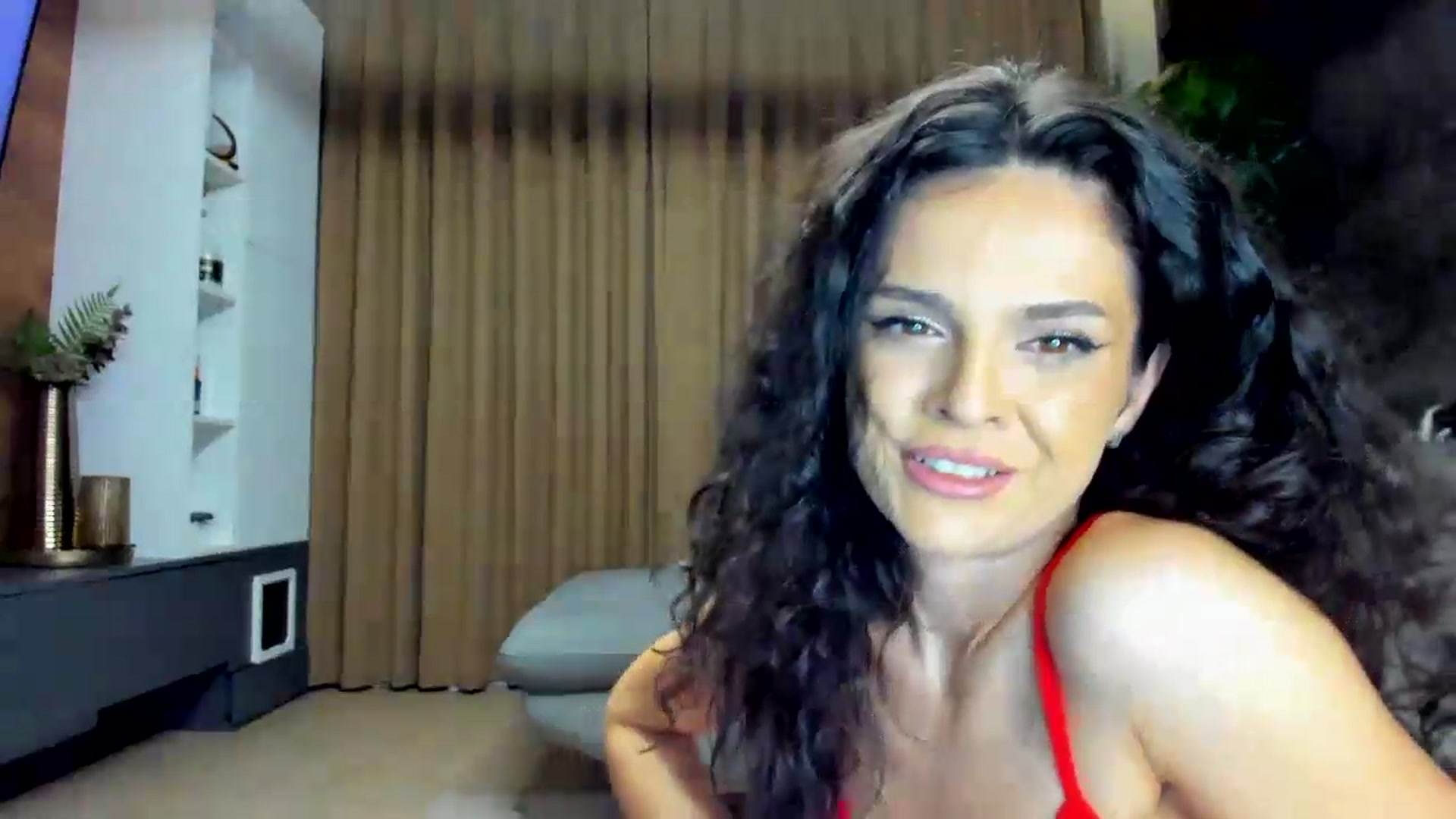 Gallery image thumbnail from CurlyTrouble's myfreecams stream on, 06/13/2026, 20:25 image 5 of 20