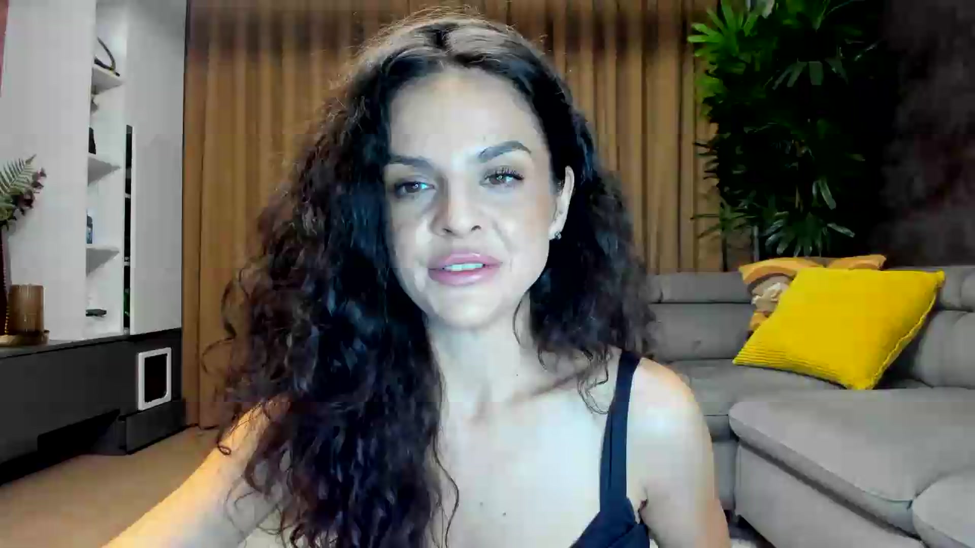 Gallery image thumbnail from CurlyTrouble's myfreecams stream on, 06/21/2026, 24:27 image 4 of 20
