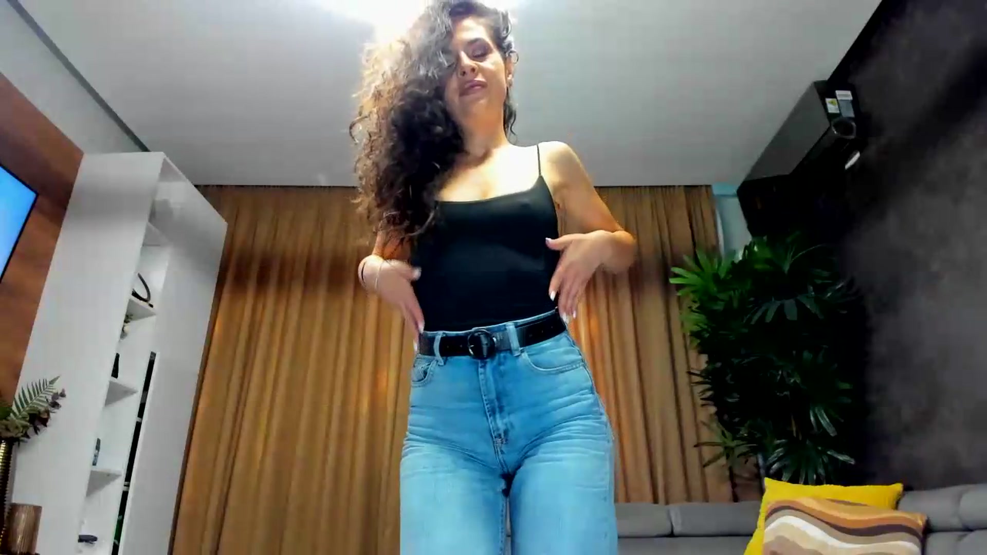 Gallery image thumbnail from CurlyTrouble's myfreecams stream on, 06/21/2026, 14:51 image 10 of 20