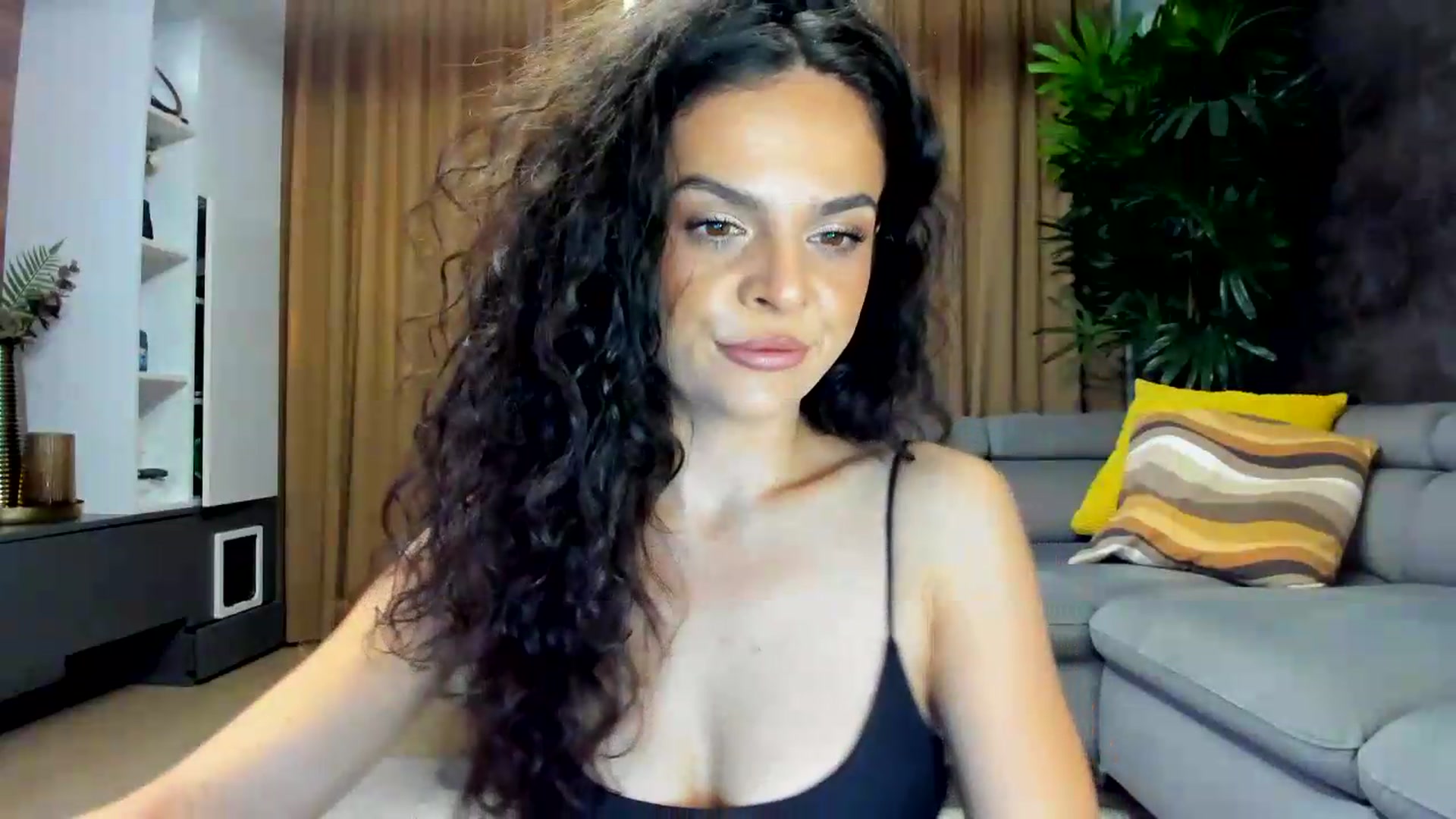 Gallery image thumbnail from CurlyTrouble's myfreecams stream on, 06/21/2026, 14:51 image 3 of 20