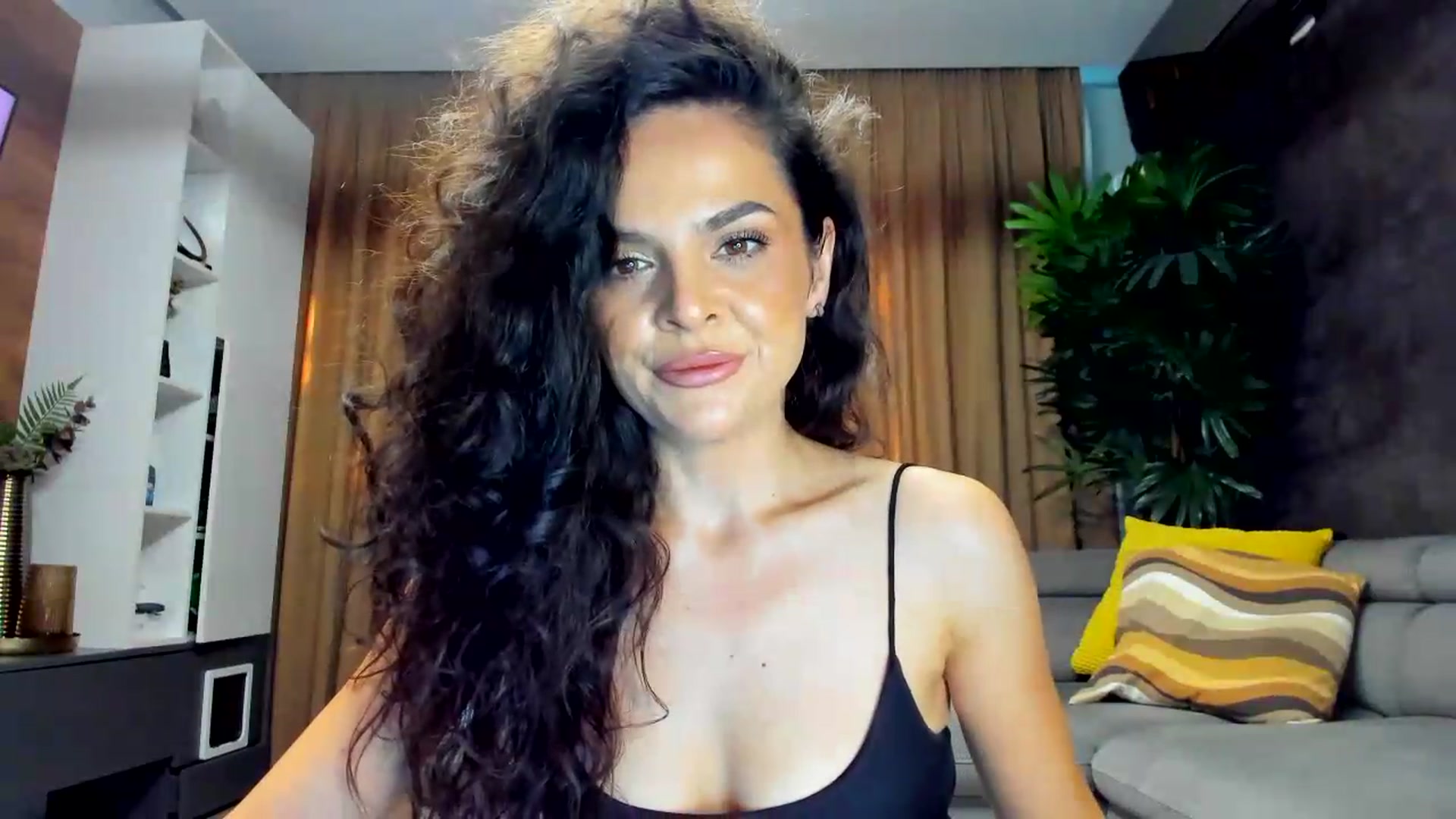 Gallery image thumbnail from CurlyTrouble's myfreecams stream on, 06/21/2026, 14:51 image 9 of 20