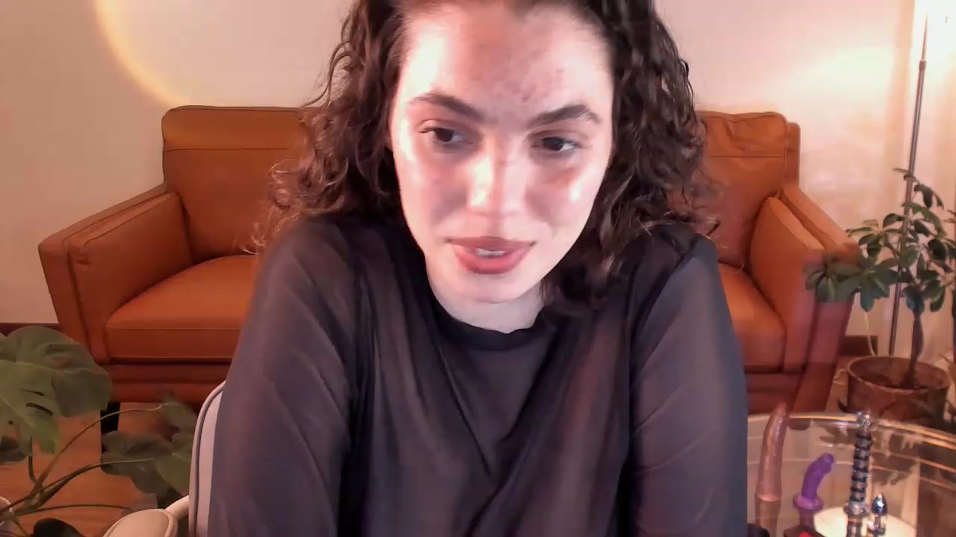 Gallery image thumbnail from Curly_charli's myfreecams stream on, 11/19/2022, 24:10 image 12 of 20