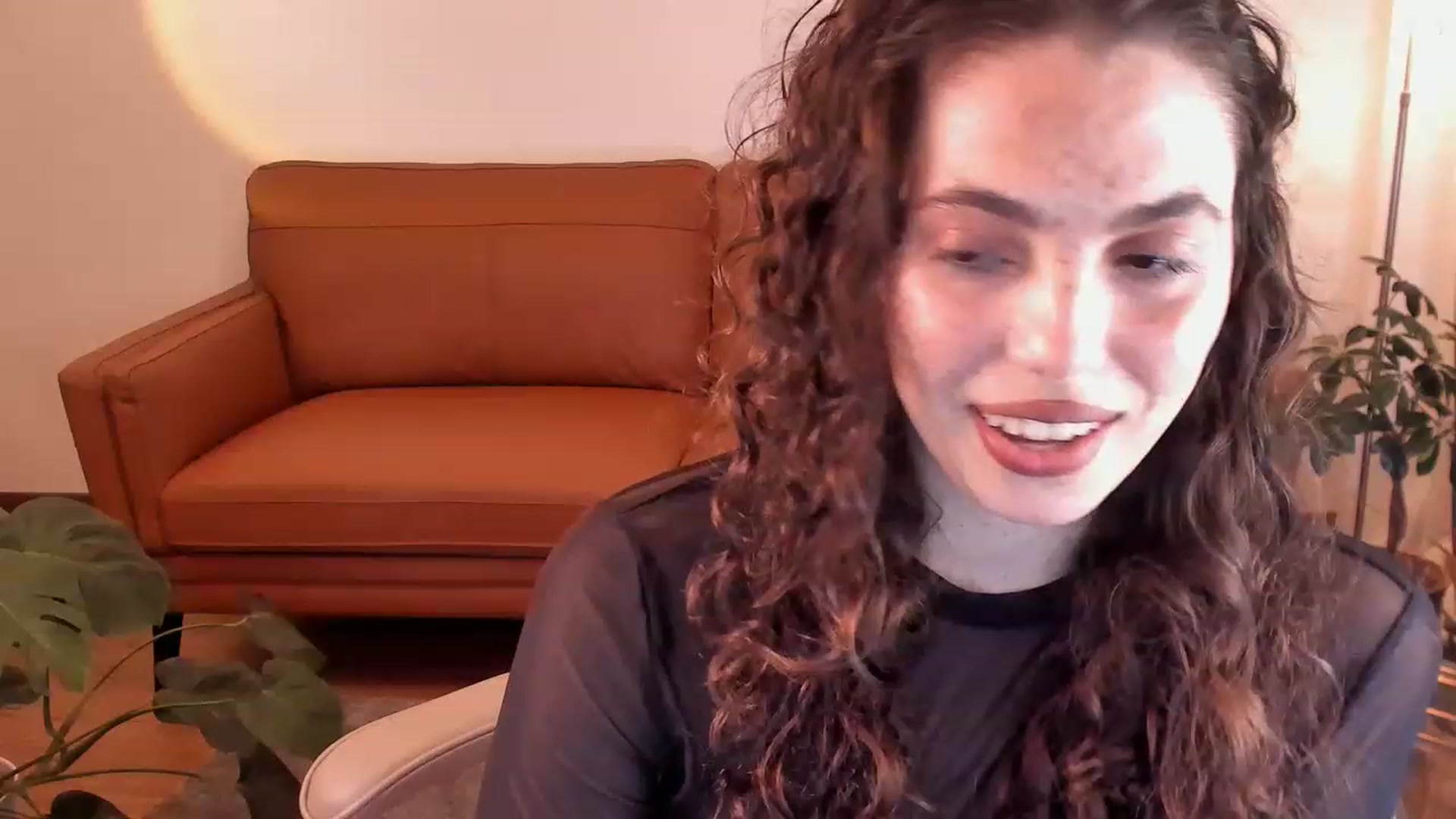 Gallery image thumbnail from Curly_charli's myfreecams stream on, 11/19/2022, 24:10 image 11 of 20