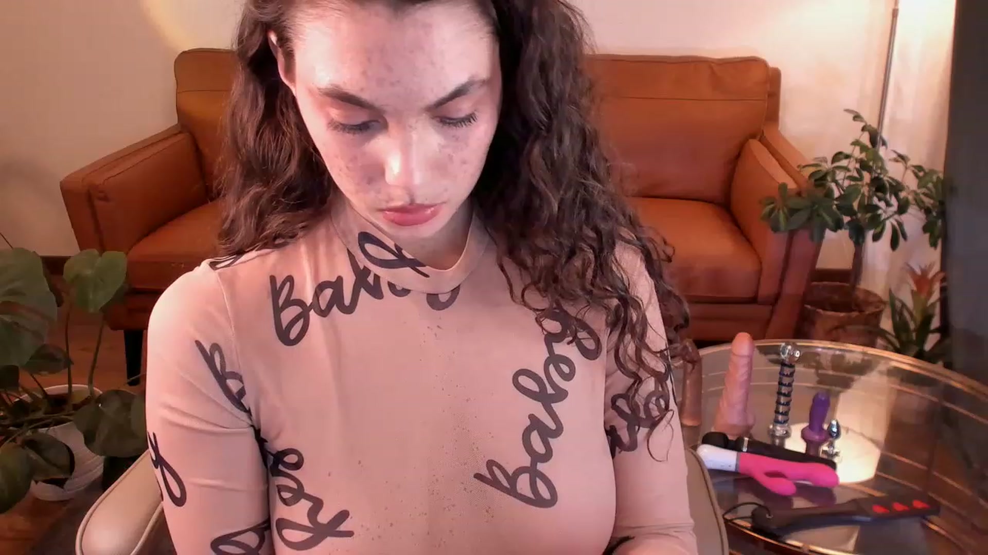 Gallery image thumbnail from Curly_charli's myfreecams stream on, 11/22/2022, 02:02 image 3 of 20