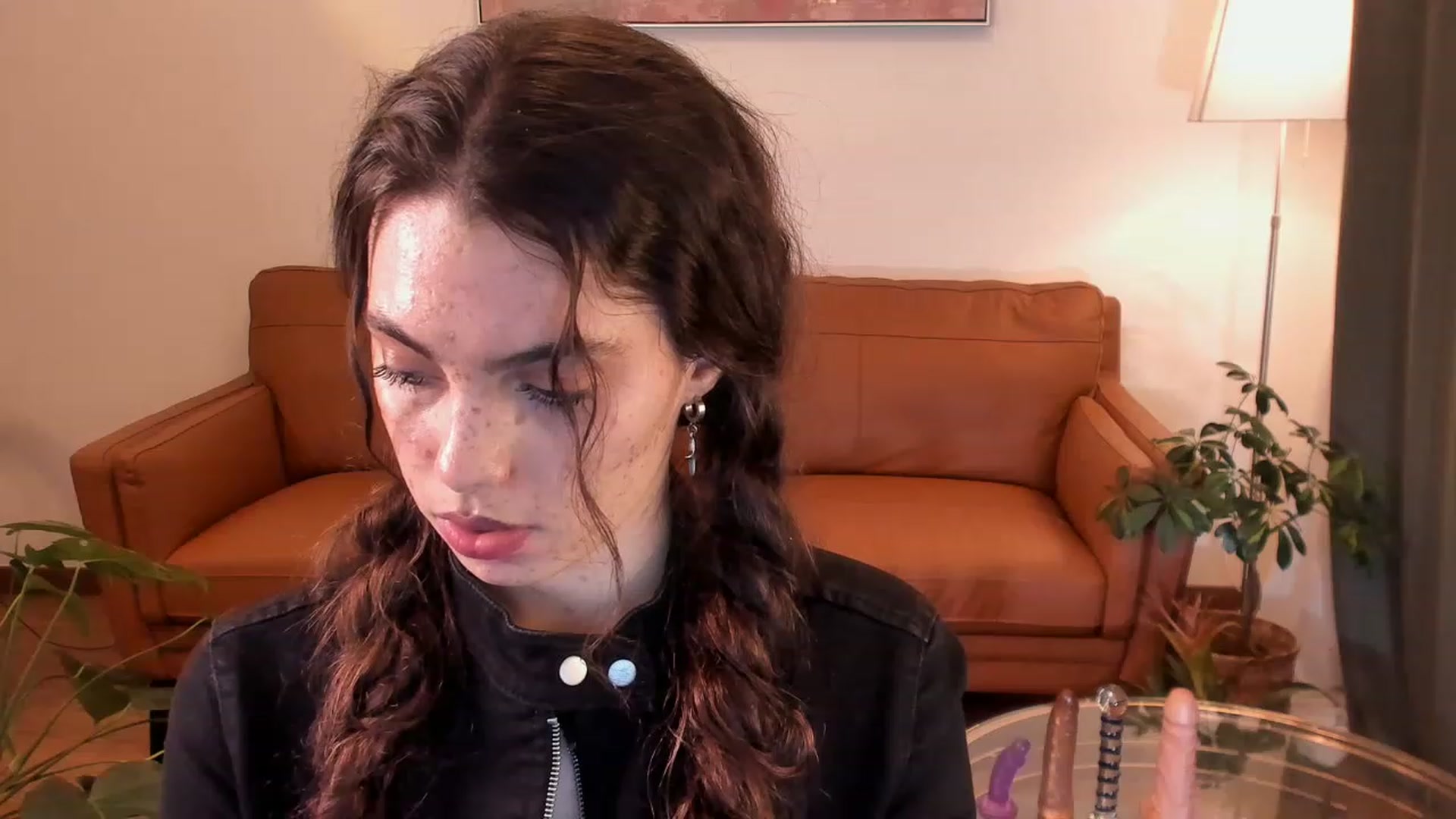 Gallery image thumbnail from Curly_charli's myfreecams stream on, 12/10/2022, 01:55 image 5 of 20
