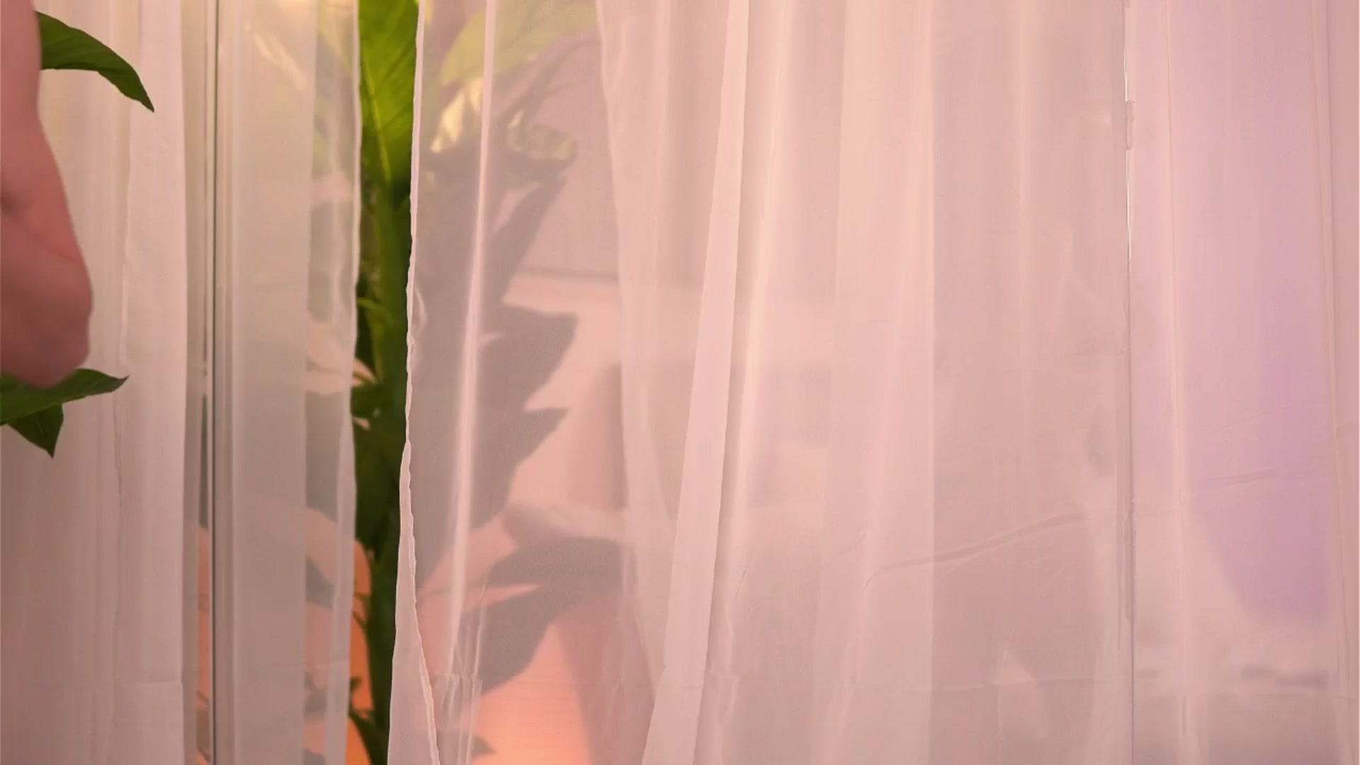 Gallery image thumbnail from CurvedLizzie's myfreecams stream on, 05/06/2025, 02:46 image 12 of 20