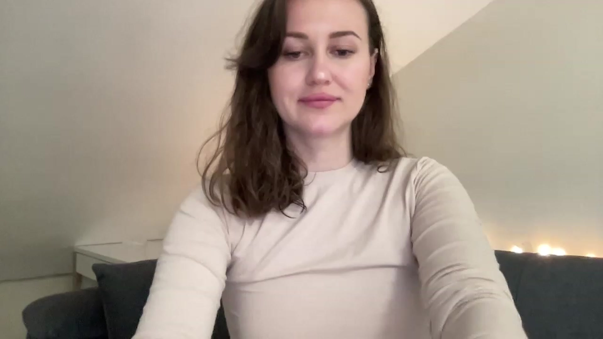 Gallery image thumbnail from Curvy_Bae's myfreecams stream on, 04/22/2023, 18:25 image 3 of 20