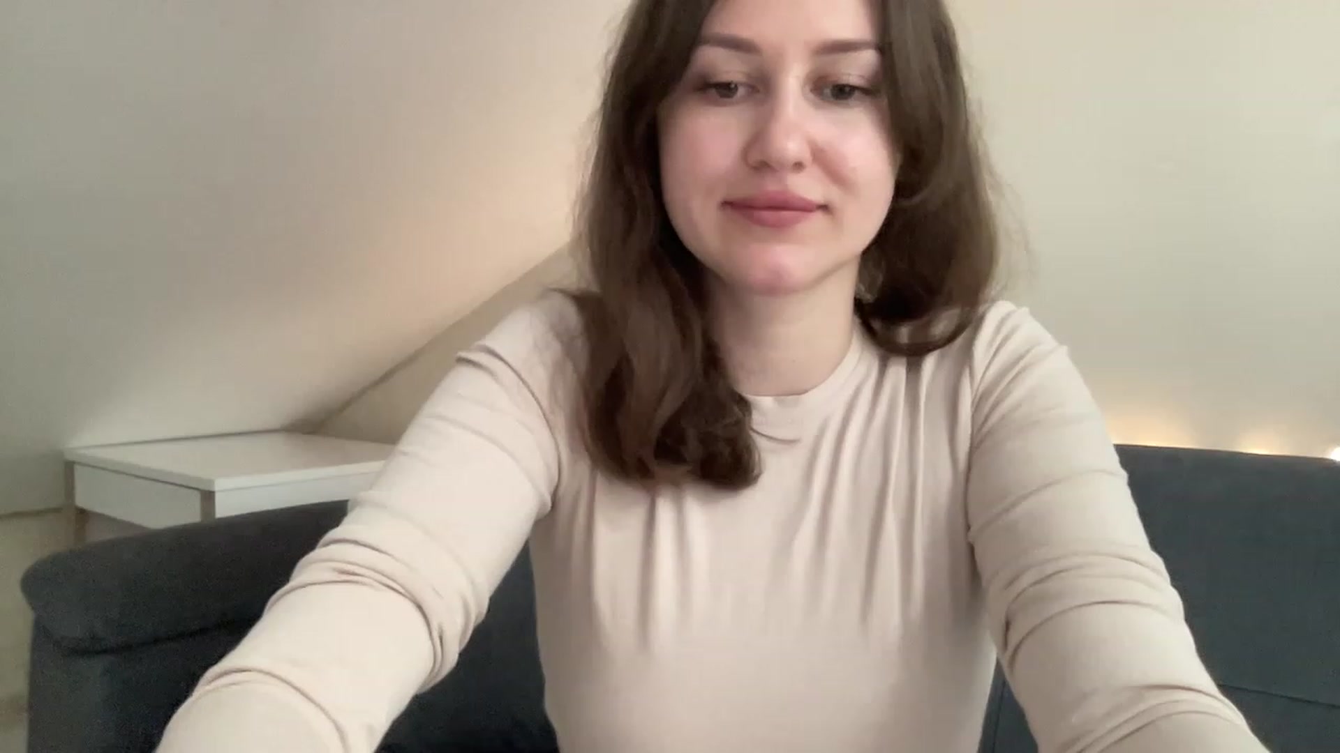 Gallery image thumbnail from Curvy_Bae's myfreecams stream on, 05/04/2023, 13:47 image 7 of 20