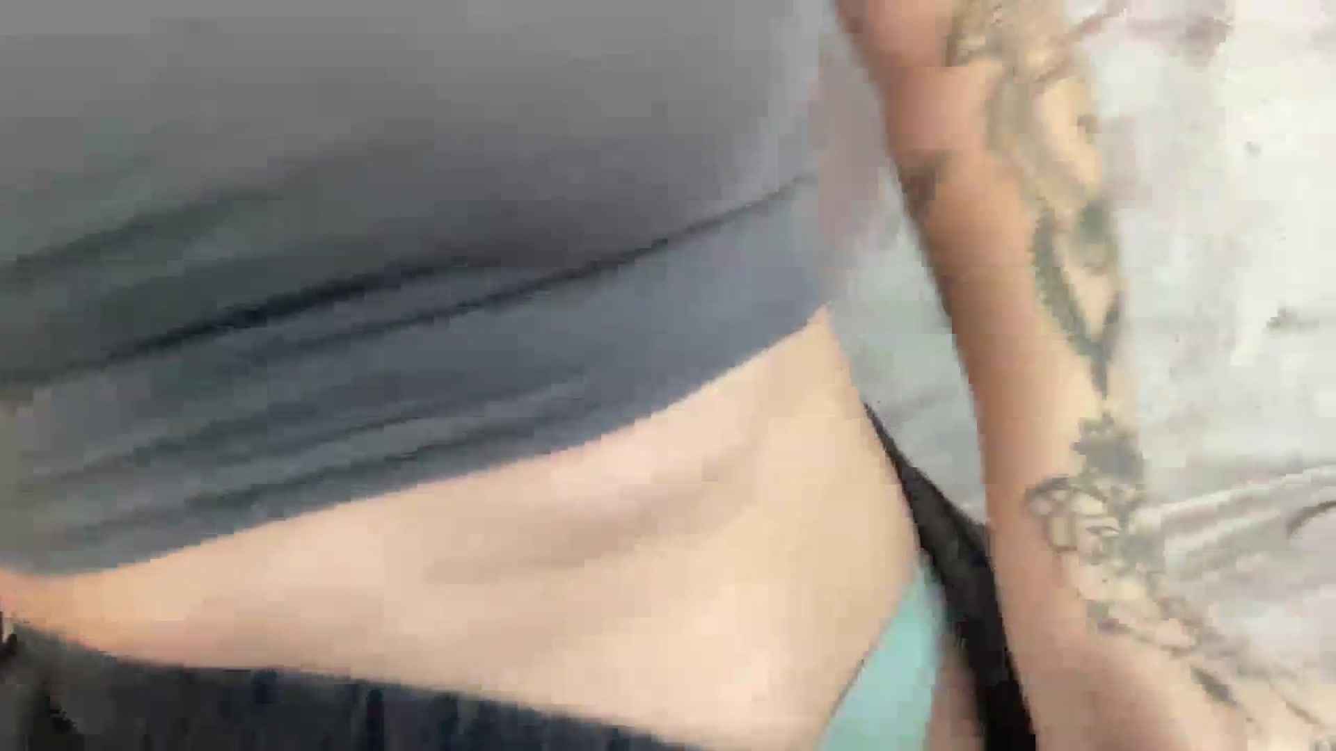 Gallery image thumbnail from Curvy_Bae's myfreecams stream on, 12/28/2023, 13:39 image 6 of 20