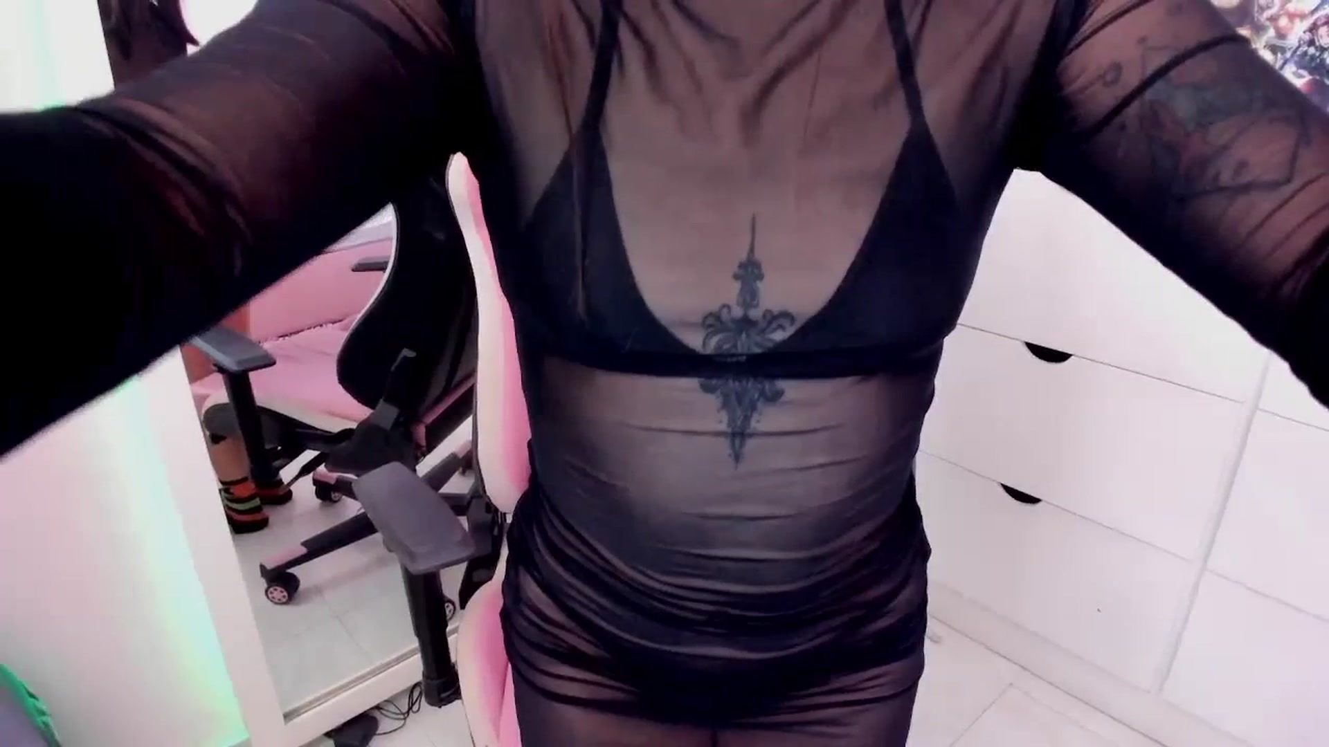 Gallery image thumbnail from Curvy_Girl_'s myfreecams stream on, 02/28/2024, 02:38 image 2 of 20