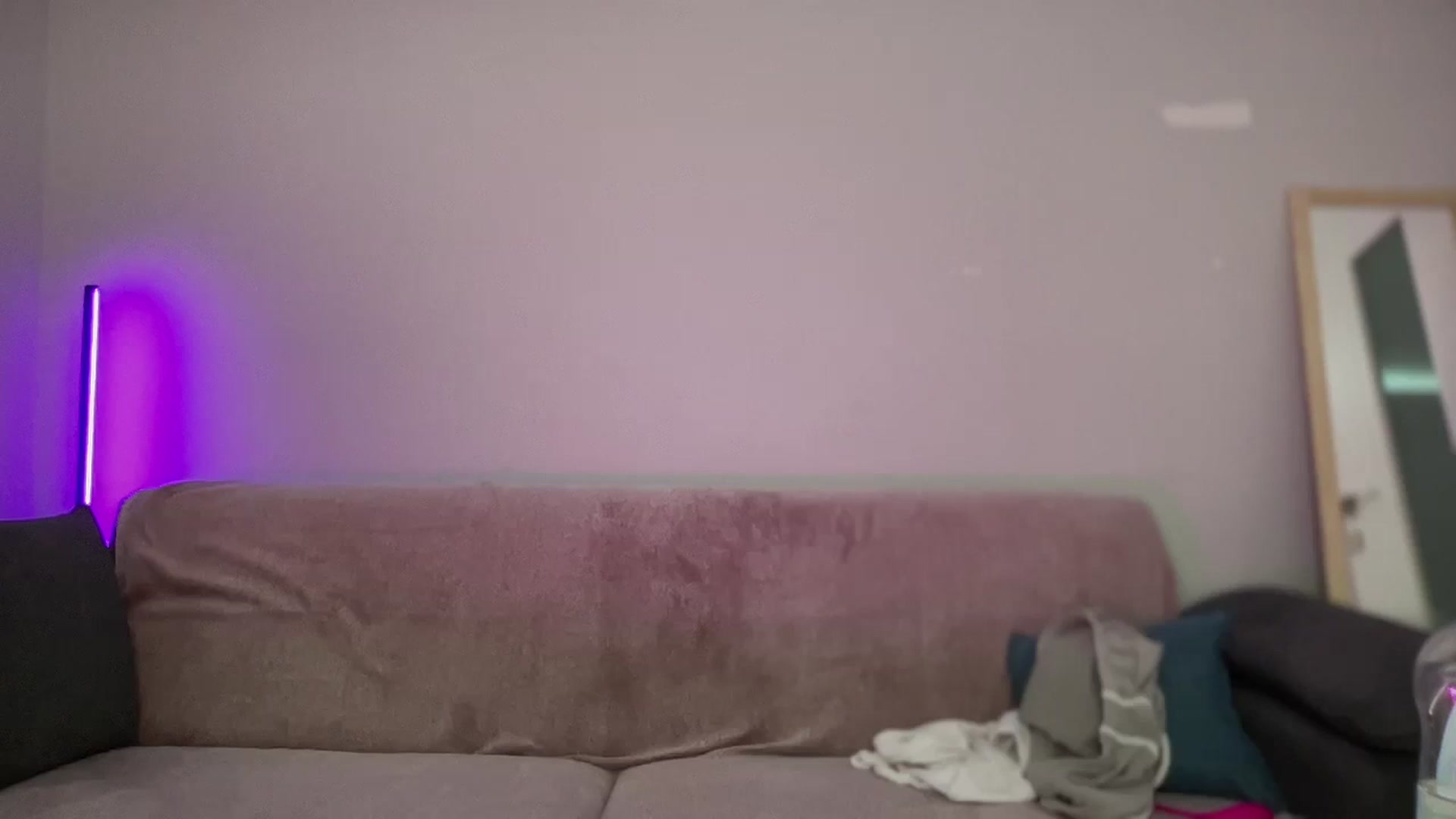Gallery image thumbnail from Curvy_Me's myfreecams stream on, 08/31/2024, 19:39 image 13 of 20