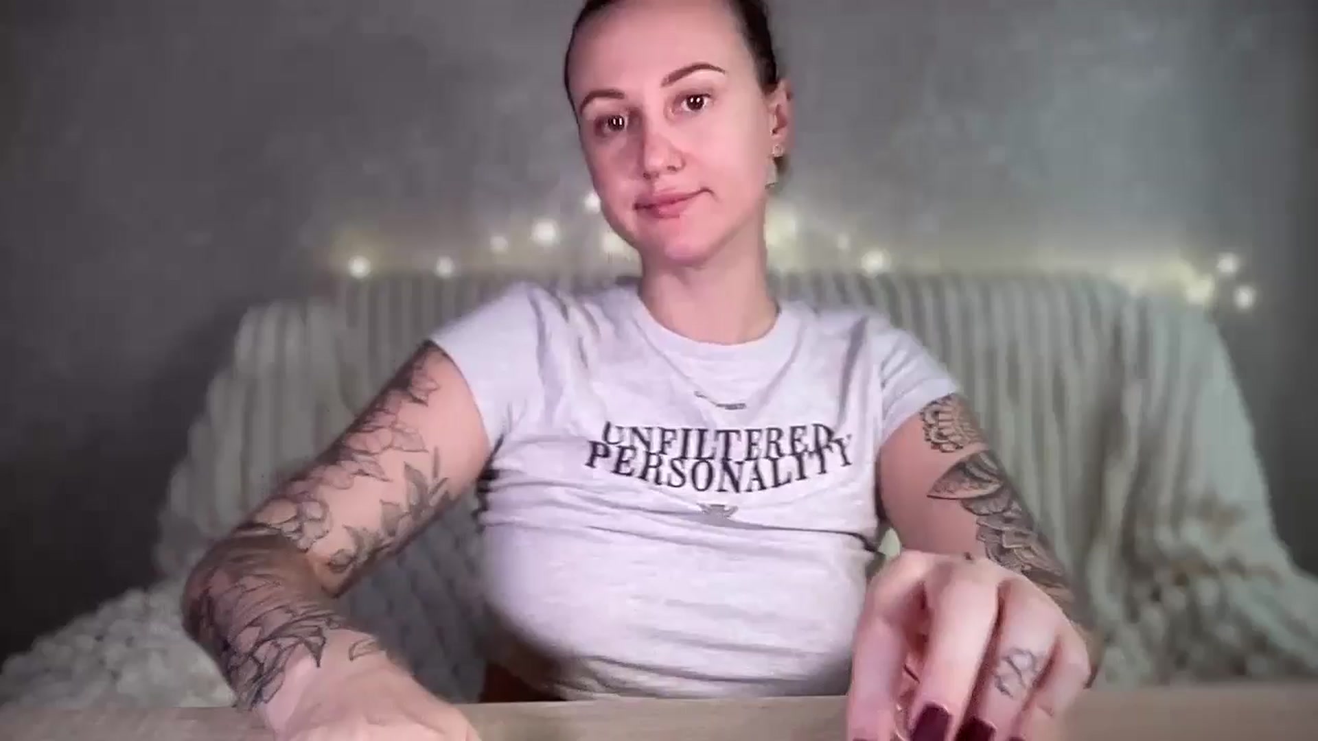 Gallery image thumbnail from Curvy_Me's myfreecams stream on, 12/12/2024, 21:02 image 9 of 20
