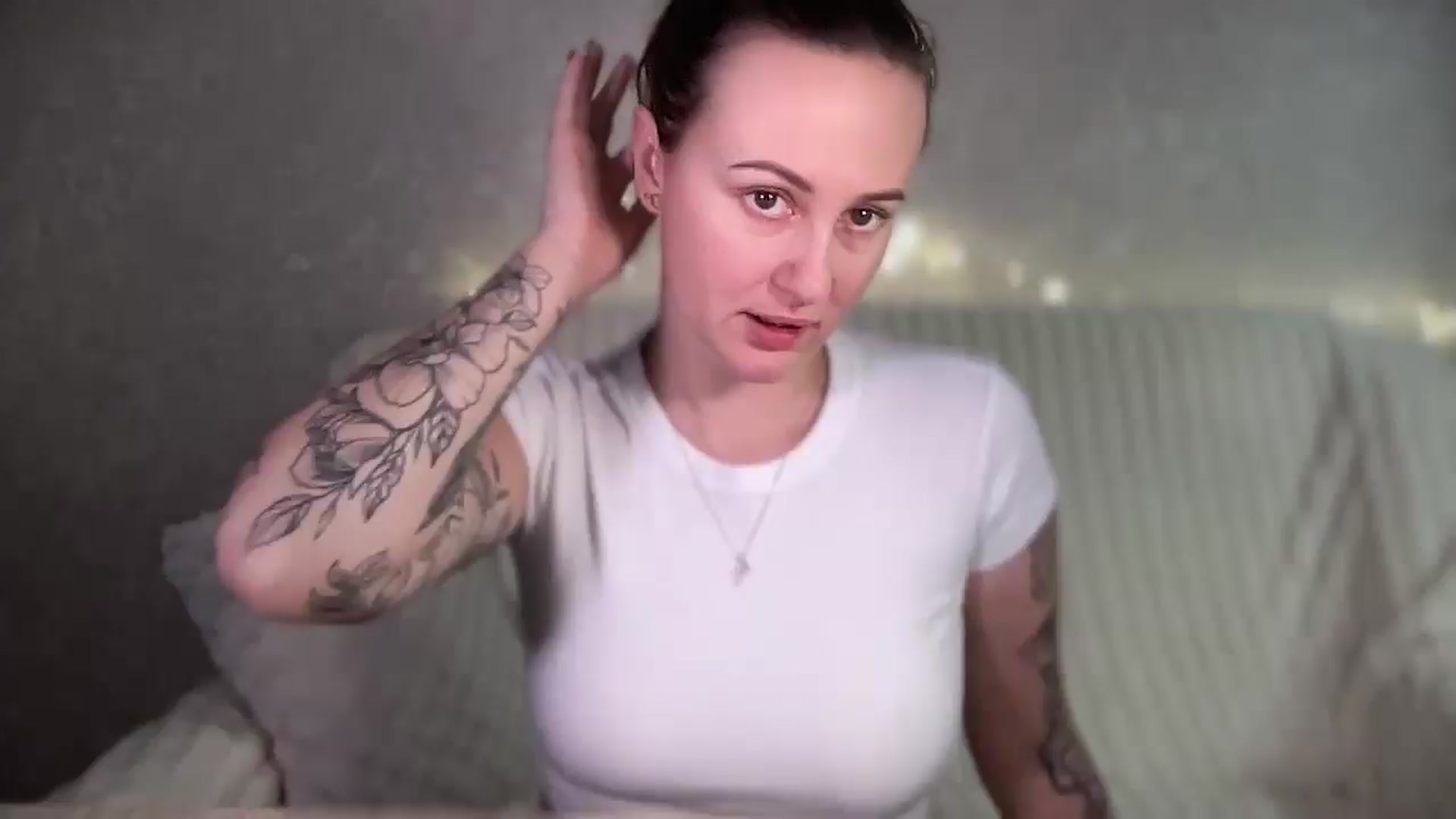 Gallery image thumbnail from Curvy_Me's myfreecams stream on, 12/13/2024, 20:09 image 1 of 20